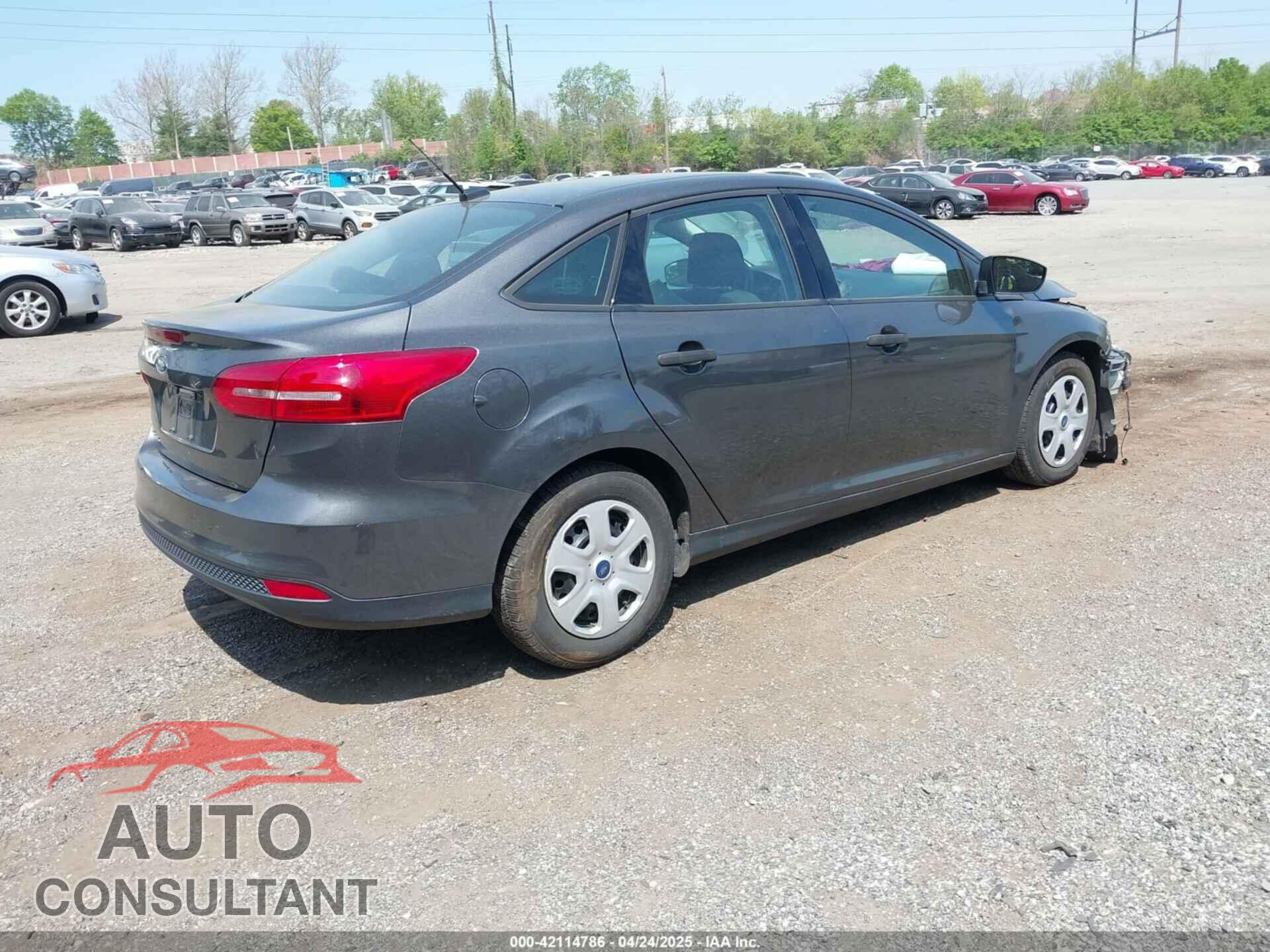 FORD FOCUS 2016 - 1FADP3E23GL400982