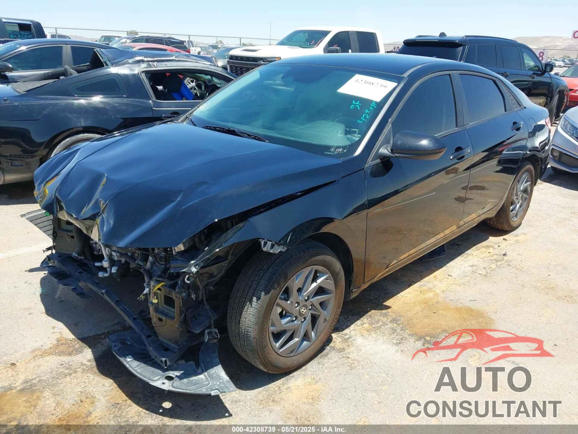 HYUNDAI ELANTRA 2024 - KMHLM4DG8RU682661