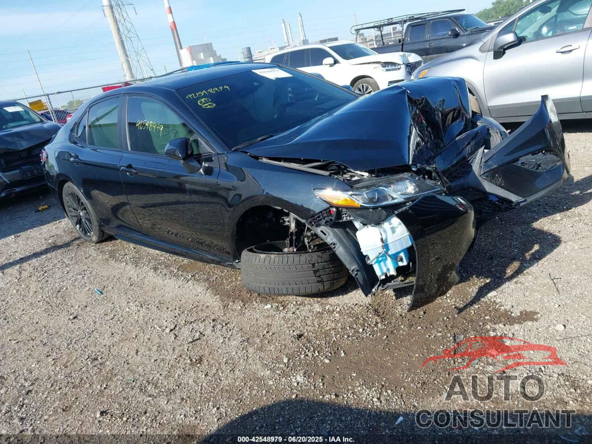 TOYOTA CAMRY 2019 - 4T1B11HK3KU275516
