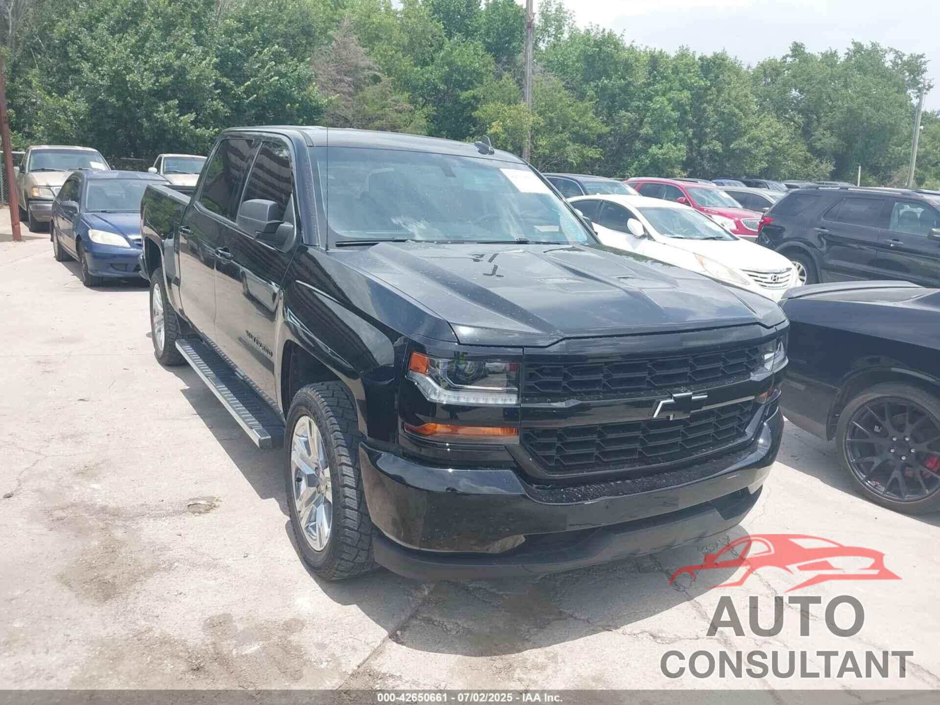 CHEVROLET SILVERADO 1500 2018 - 3GCPCPEH1JG272292