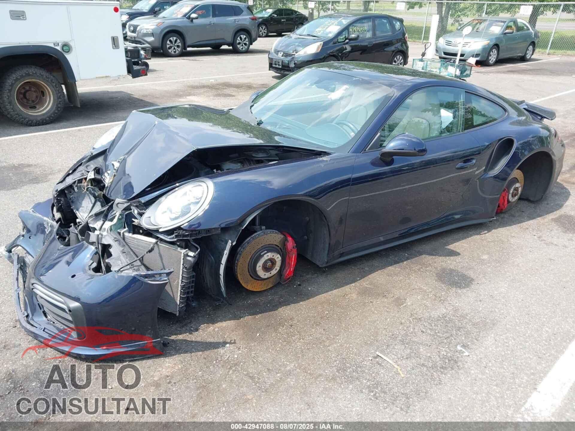 PORSCHE 911 2018 - WP0AD2A90JS156756