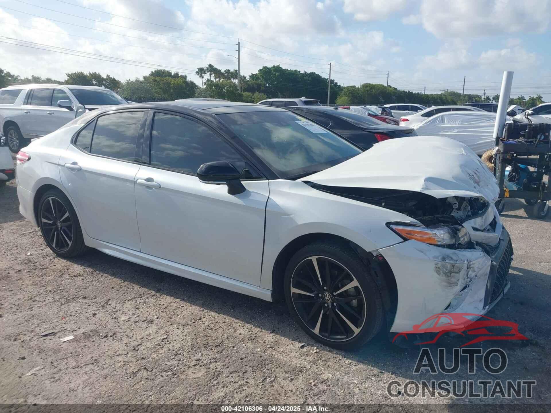TOYOTA CAMRY 2020 - 4T1K61AK4LU384189