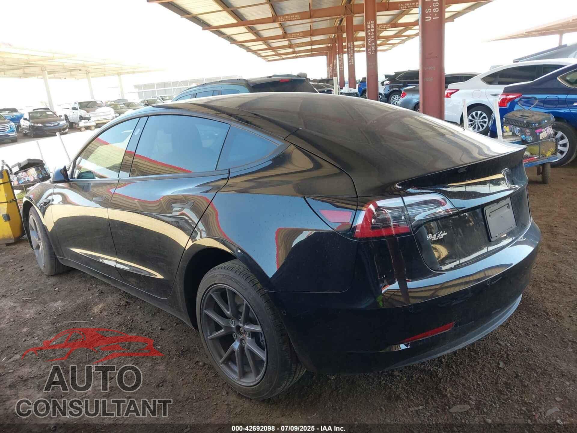 TESLA MODEL 3 2021 - 5YJ3E1EA7MF074870