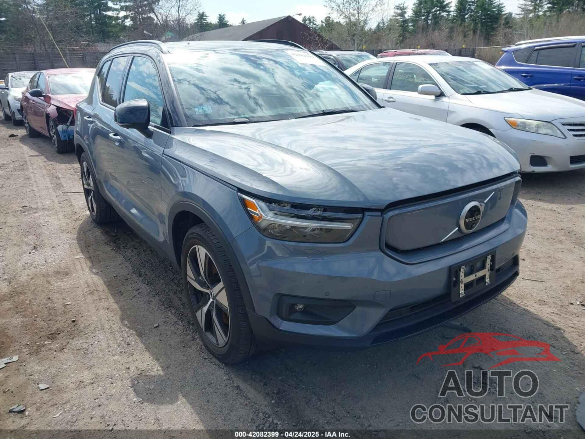 VOLVO XC40 RECHARGE PURE ELECTRIC 2021 - YV4ED3UR9M2600401