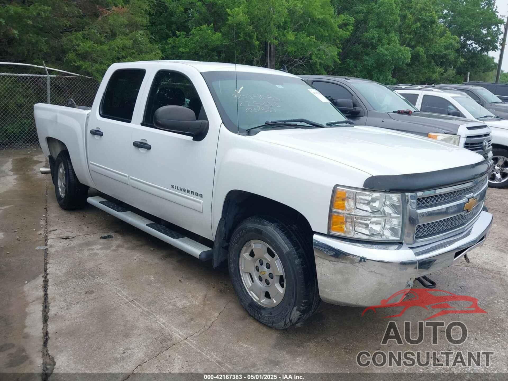 CHEVROLET SILVERADO 1500 2013 - 3GCPCSE02DG225211