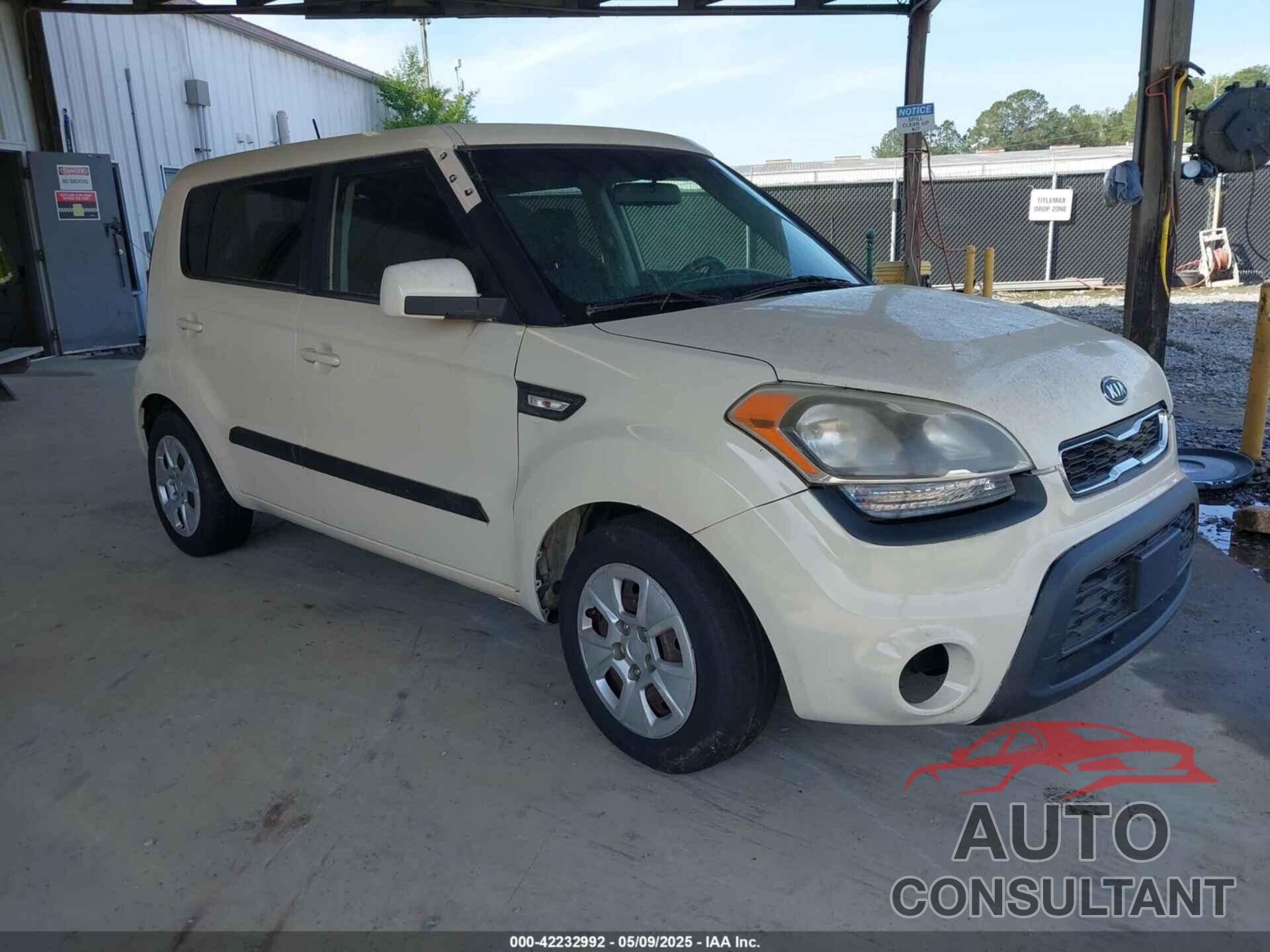 KIA SOUL 2012 - KNDJT2A53C7423538