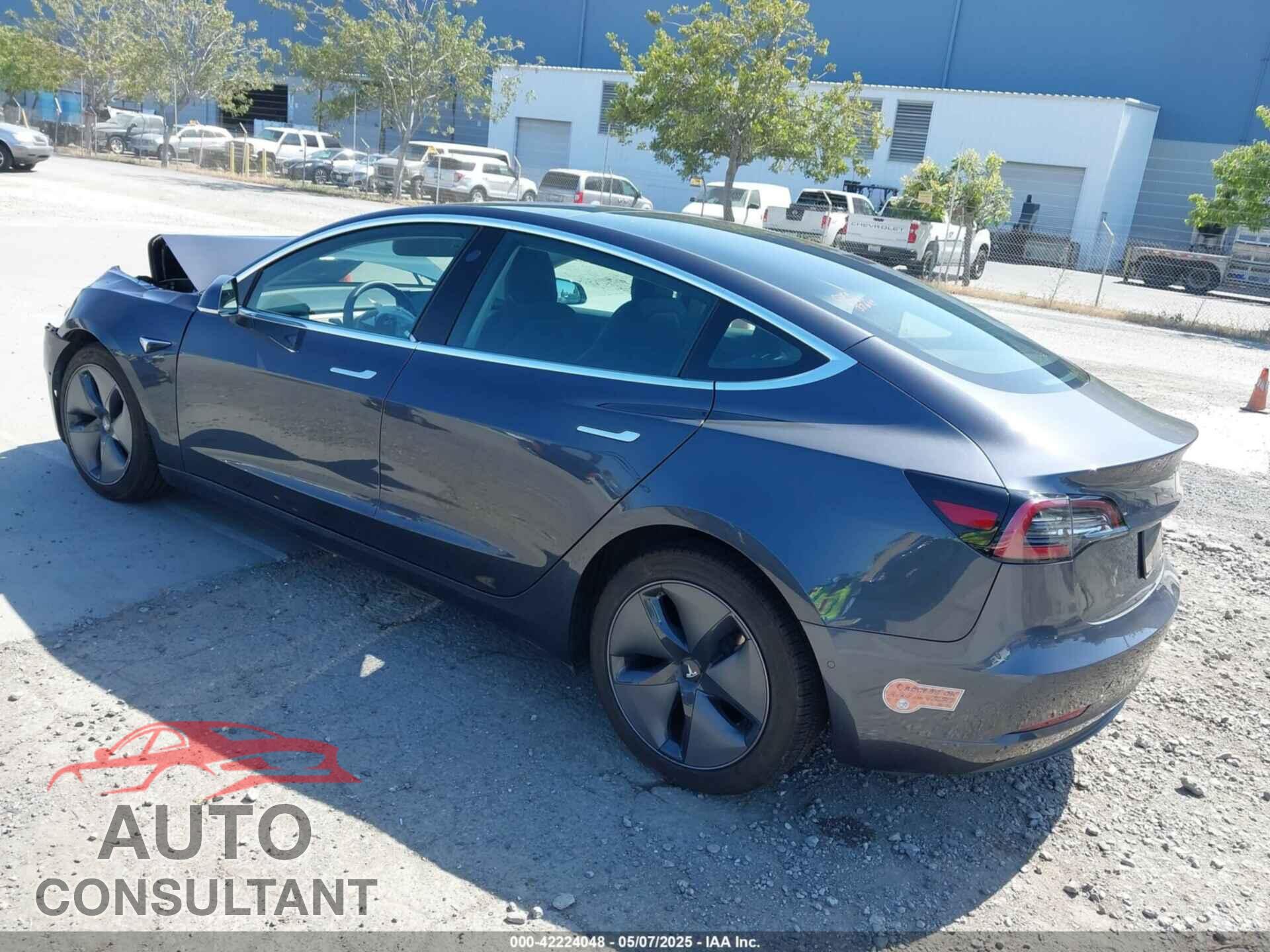 TESLA MODEL 3 2019 - 5YJ3E1EB9KF526596