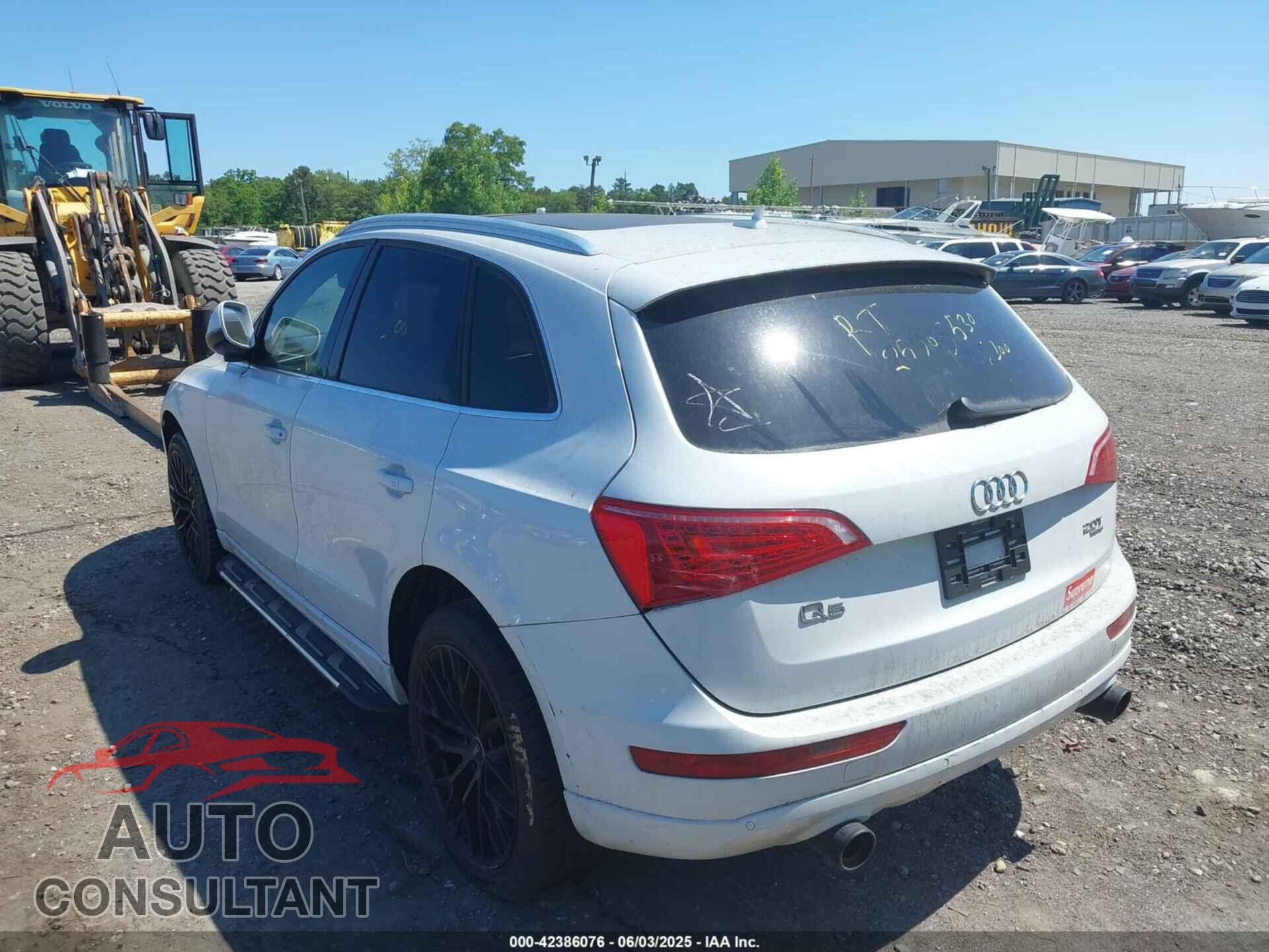 AUDI Q5 2012 - WA1LFAFP2CA042006