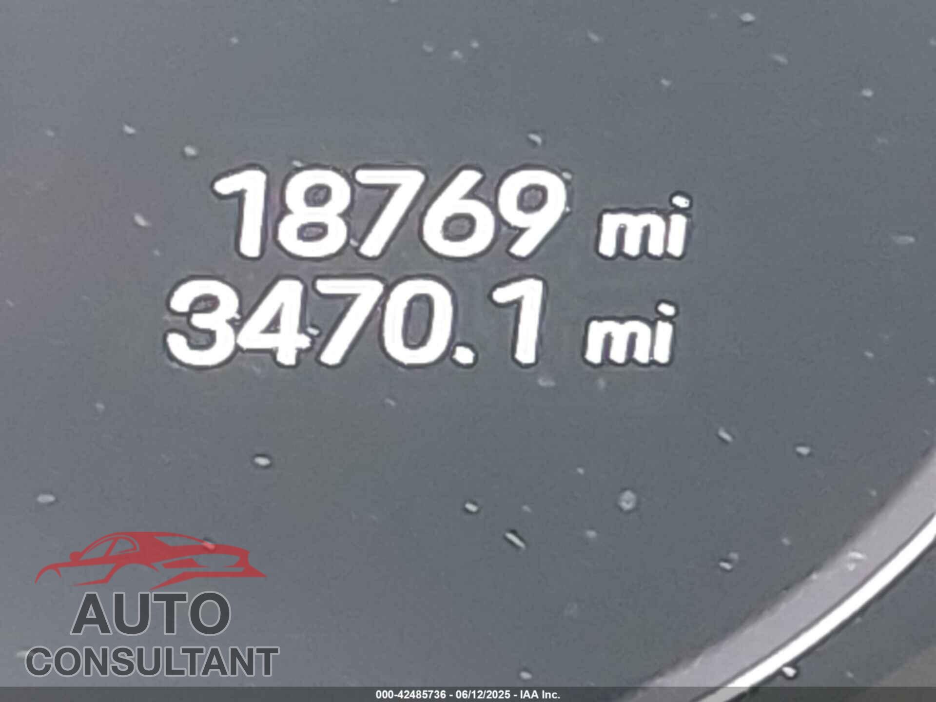 PORSCHE CAYENNE 2023 - WP1AA2AY8PDA01206