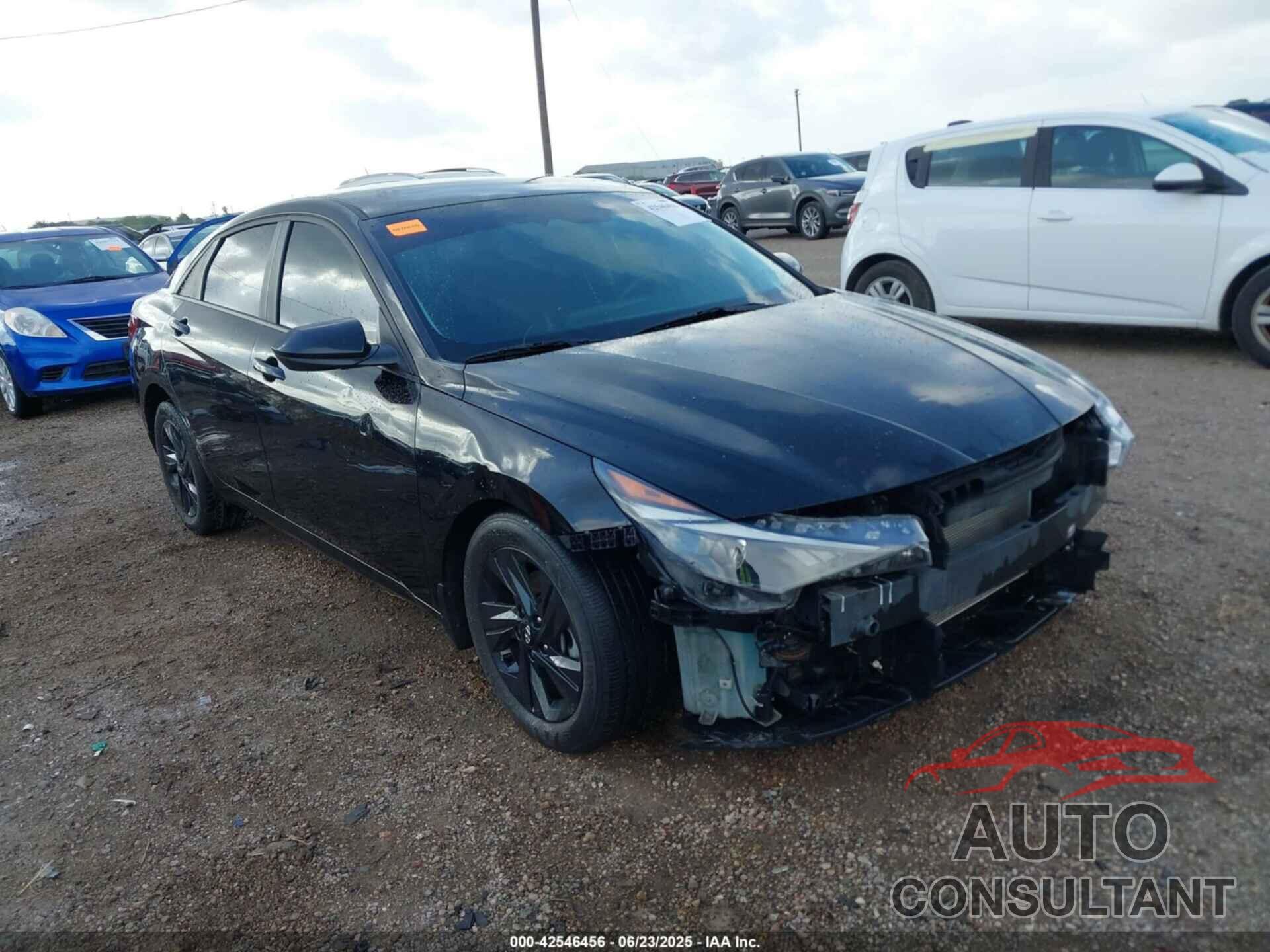 HYUNDAI ELANTRA 2022 - KMHLM4AG7NU353948