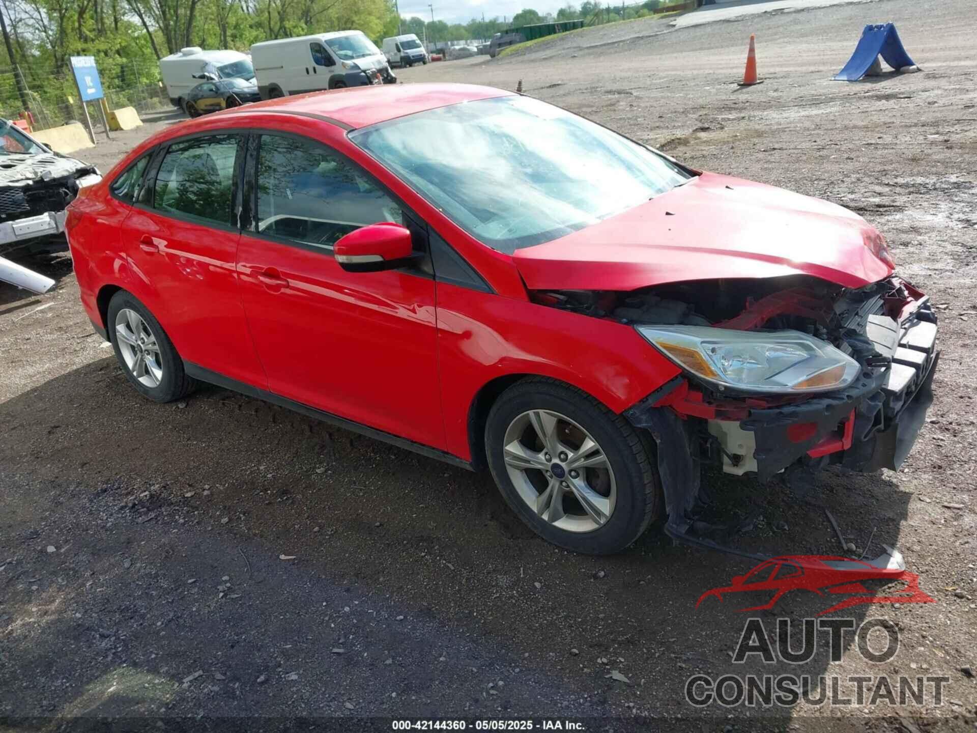 FORD FOCUS 2014 - 1FADP3F27EL269213
