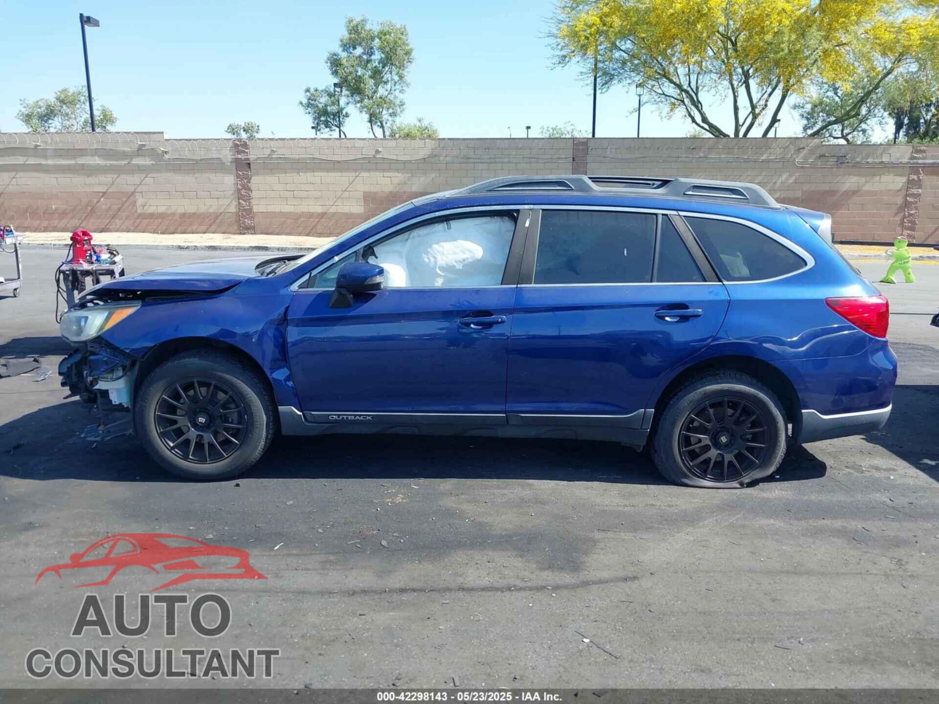 SUBARU OUTBACK 2017 - 4S4BSAFC8H3375845