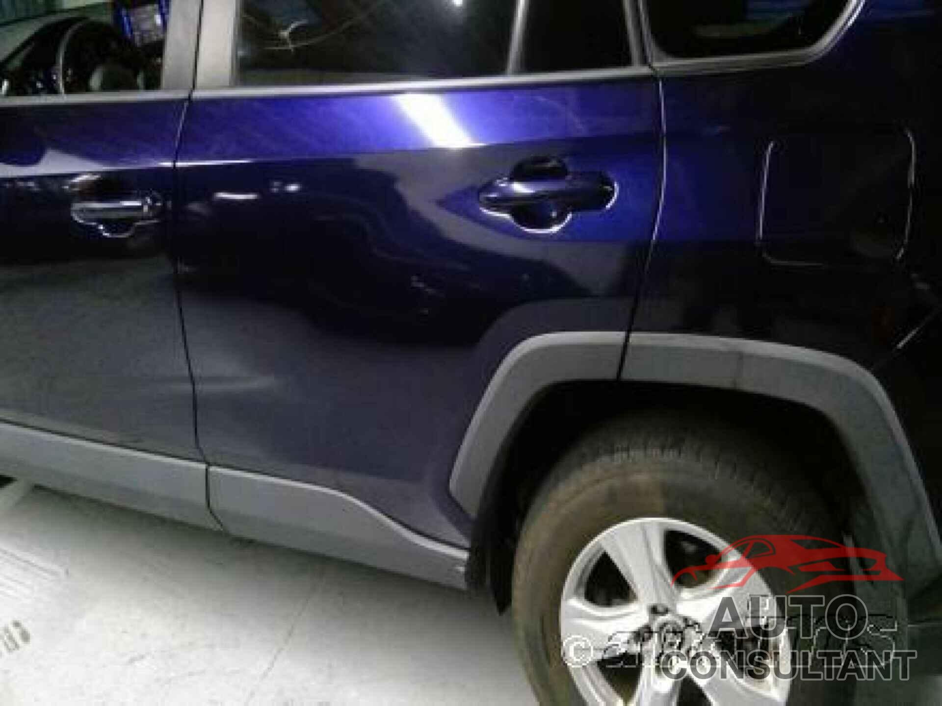 TOYOTA RAV4 2021 - 2T3W1RFV5MW153635