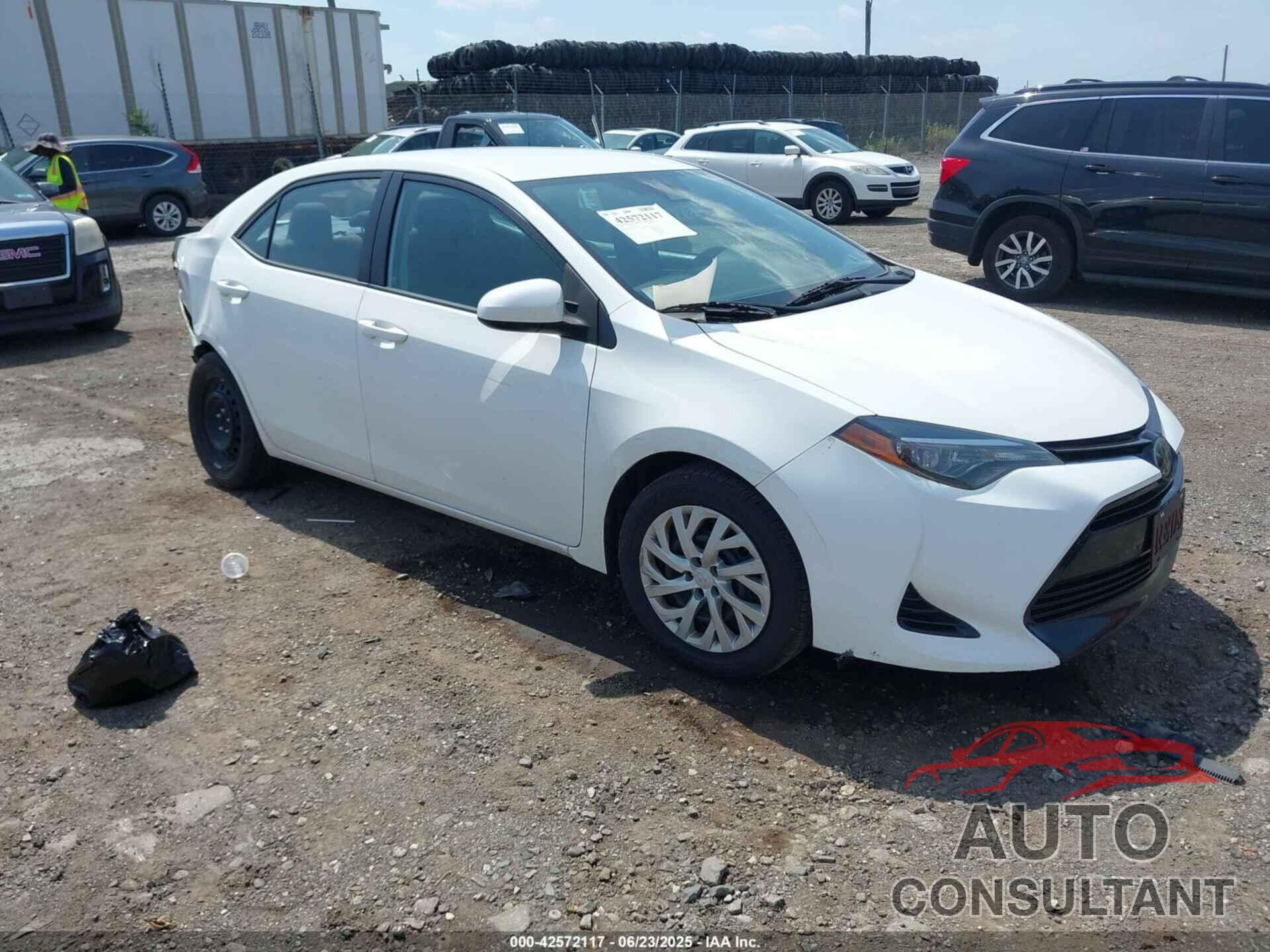 TOYOTA COROLLA 2018 - 2T1BURHE5JC984867