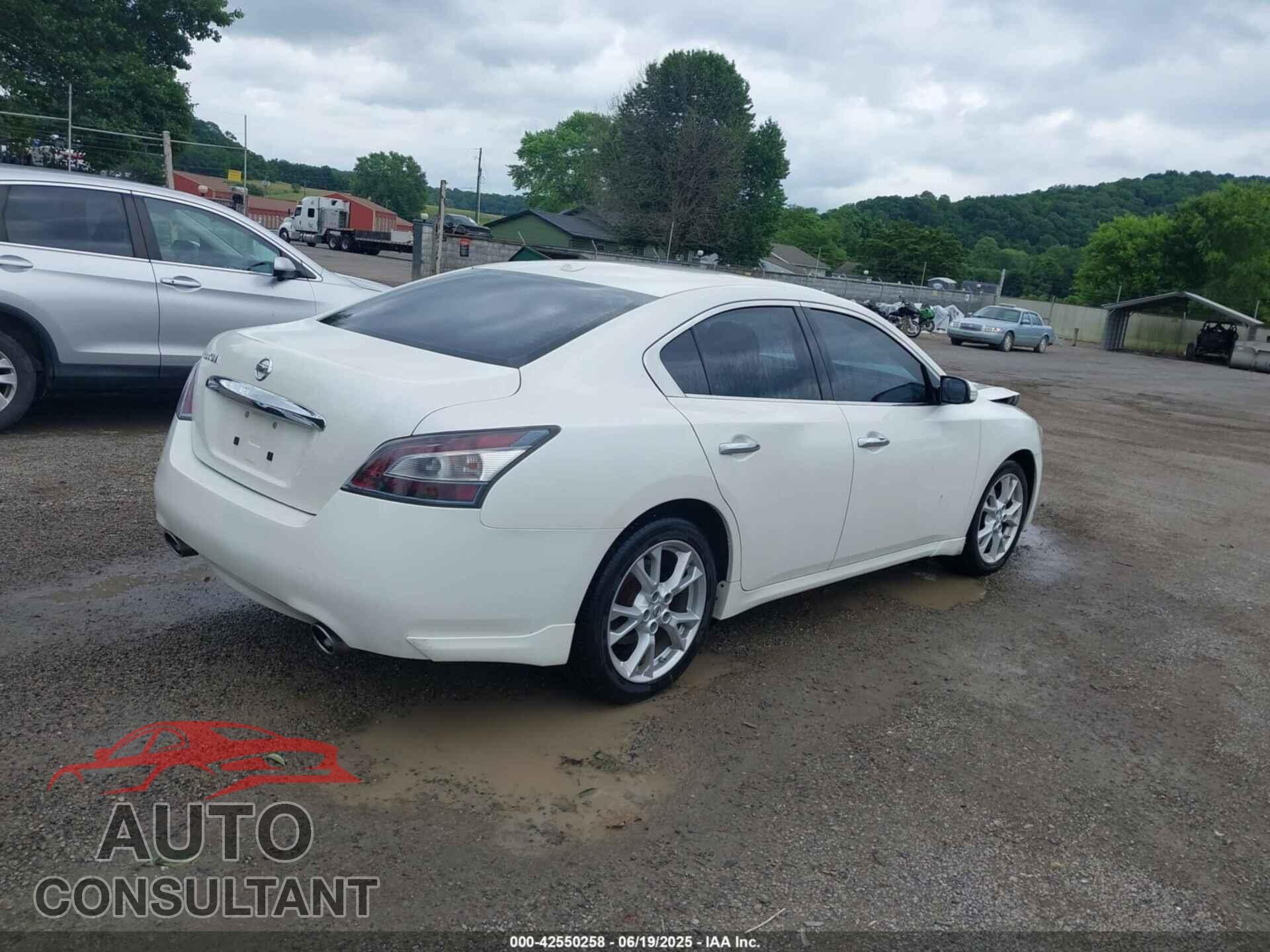 NISSAN MAXIMA 2013 - 1N4AA5AP1DC825064