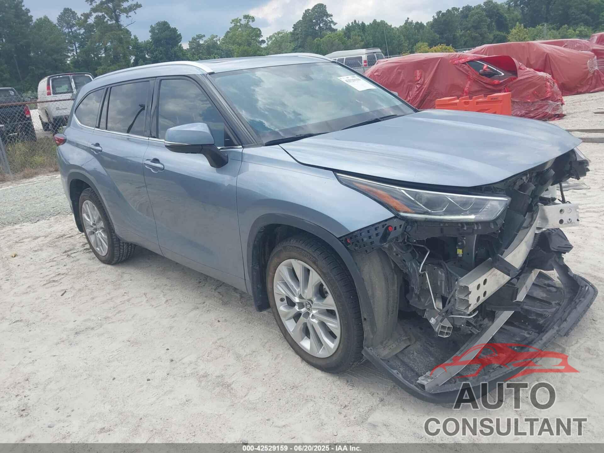 TOYOTA HIGHLANDER 2021 - 5TDDZRBH9MS089147