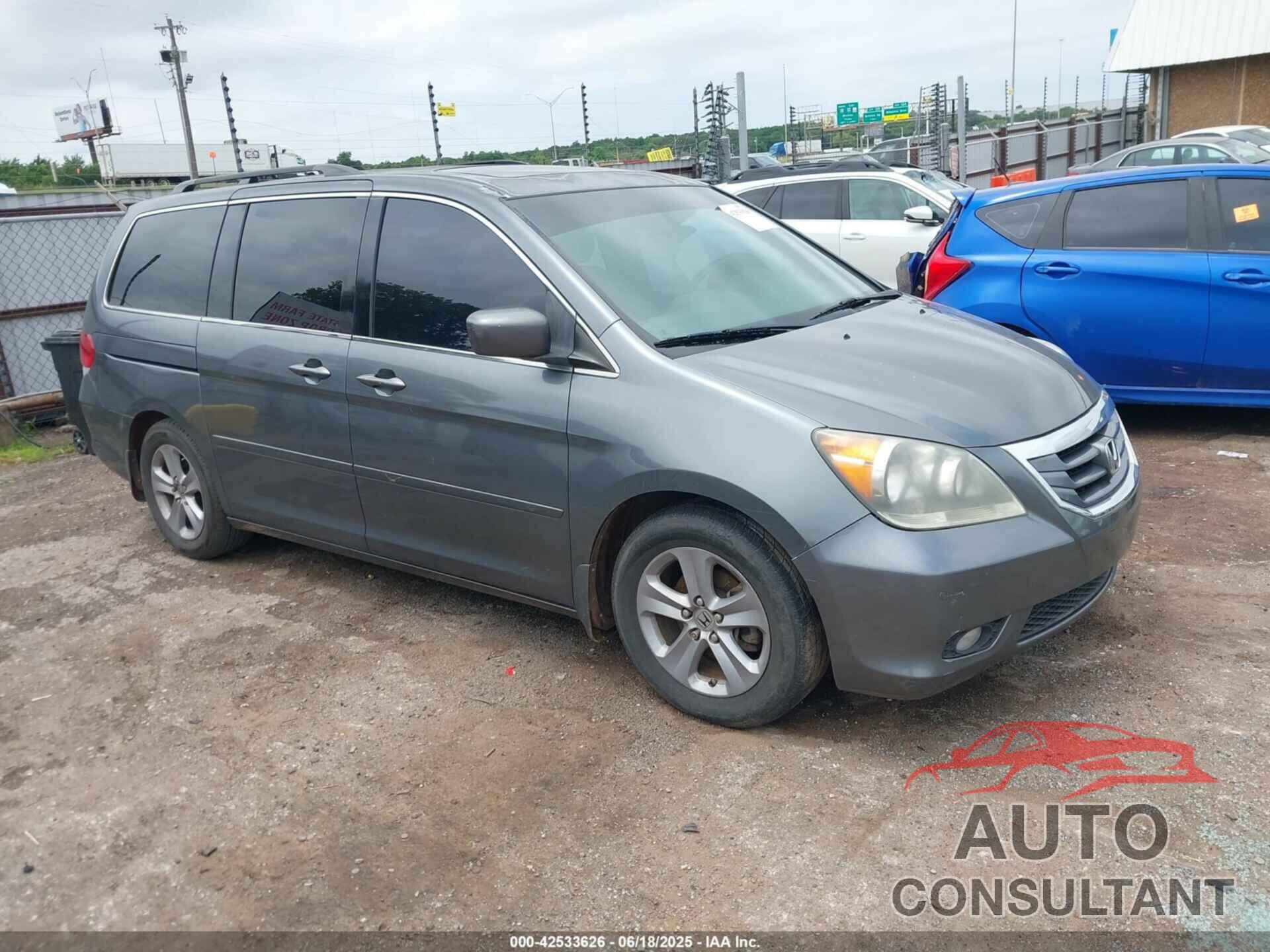 HONDA ODYSSEY 2010 - 5FNRL3H99AB111555