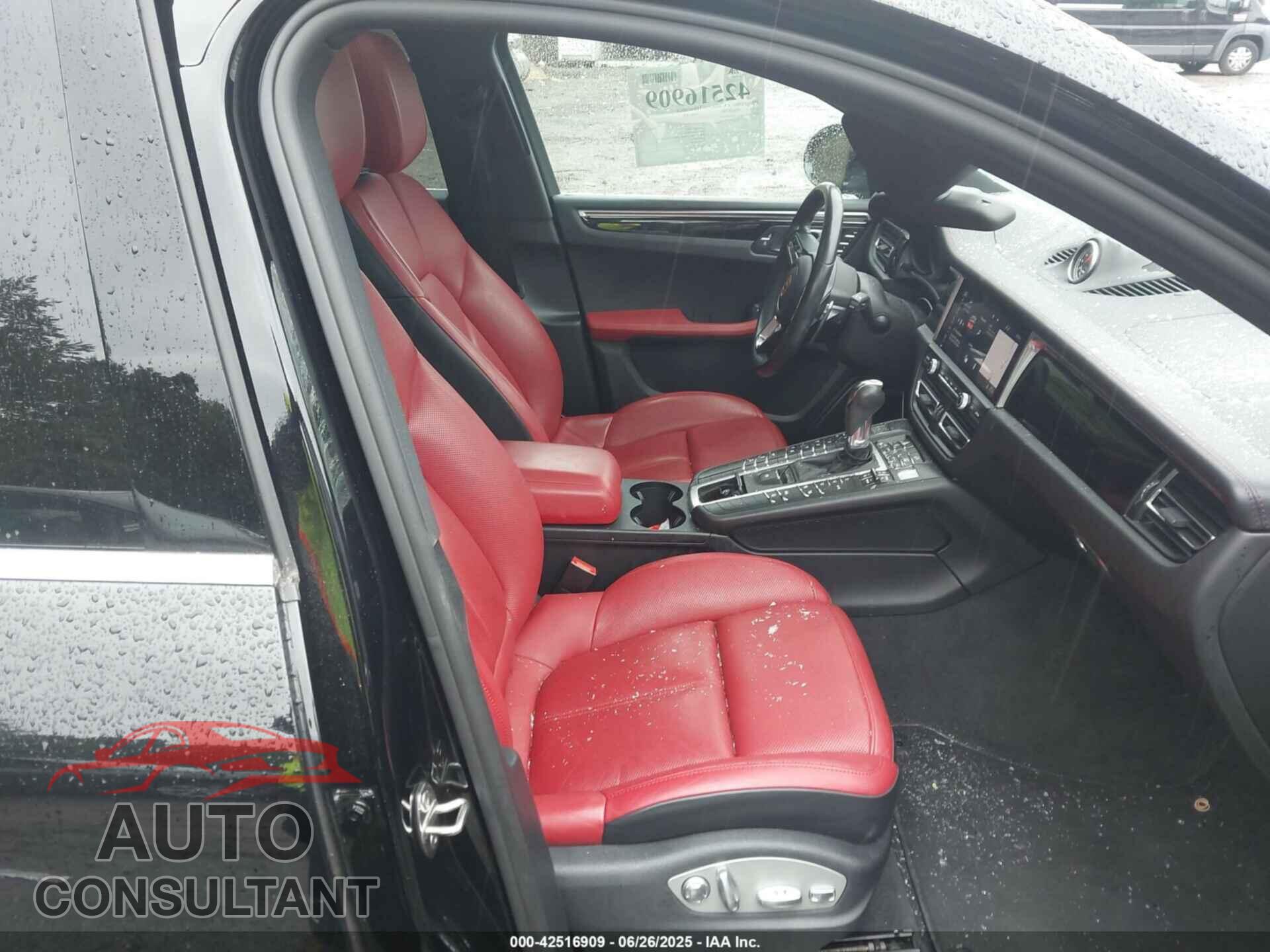 PORSCHE MACAN 2021 - WP1AB2A56MLB31294