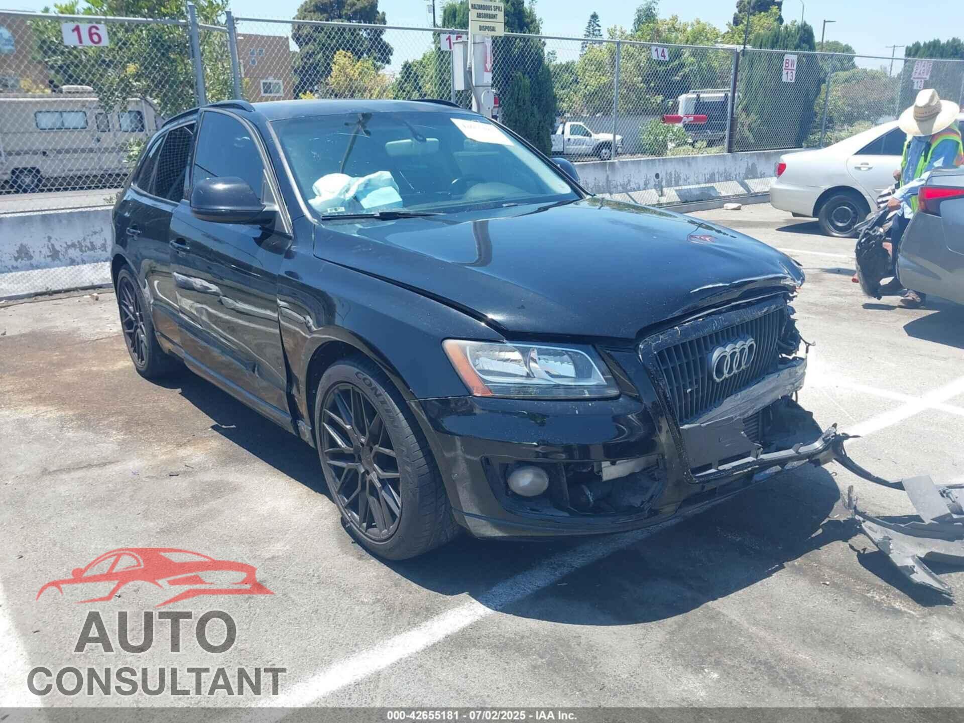 AUDI Q5 2011 - WA1CFAFP3BA052350