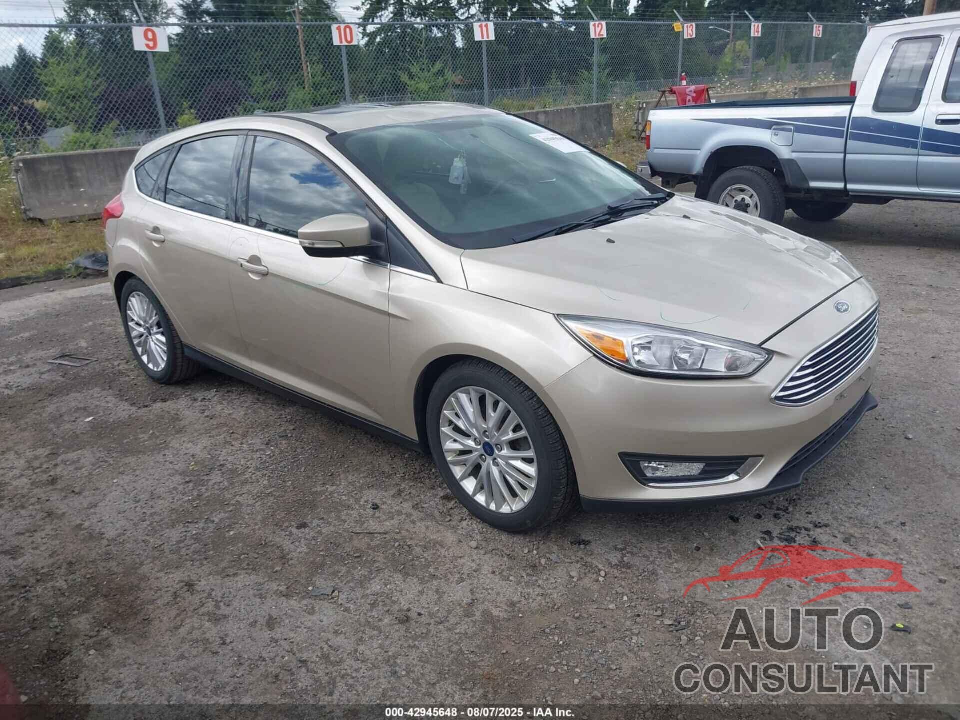 FORD FOCUS 2018 - 1FADP3N2XJL273204