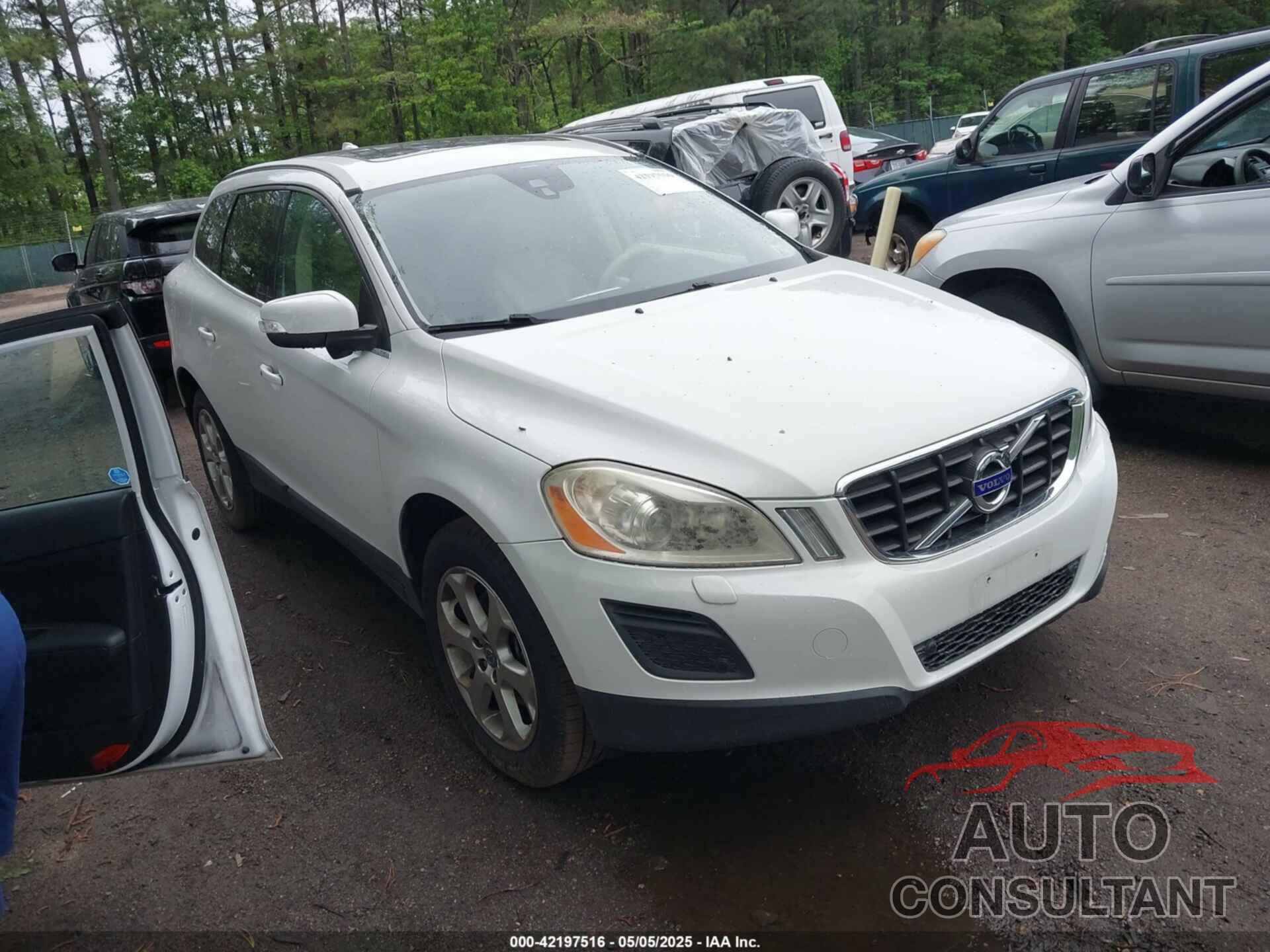 VOLVO XC60 2013 - YV4952DL1D2367330
