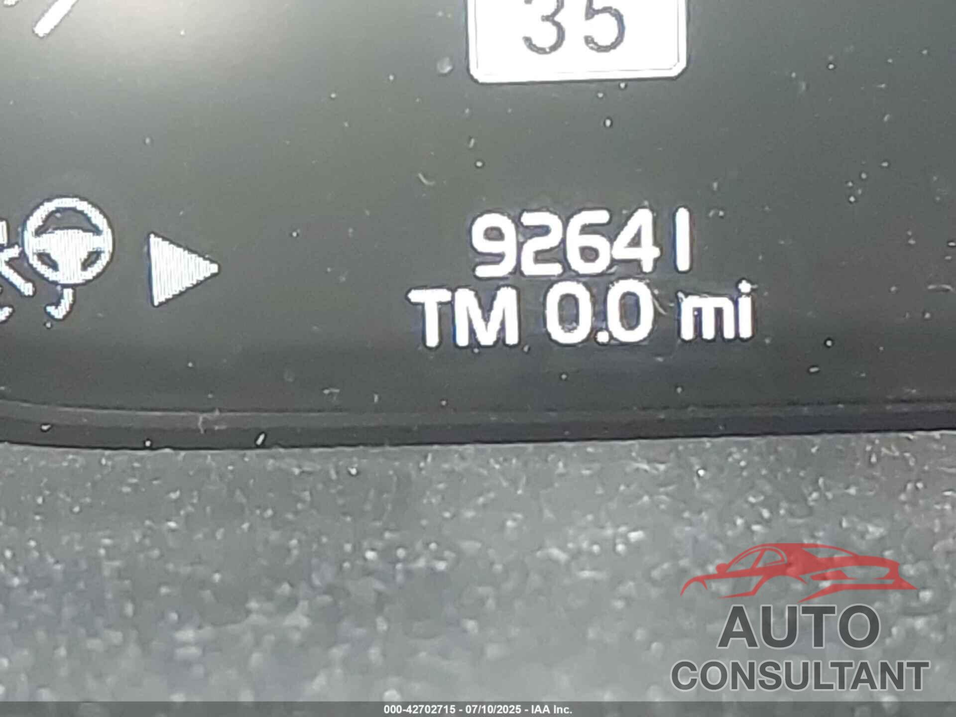 VOLVO XC90 2018 - YV4A22PK9J1372401