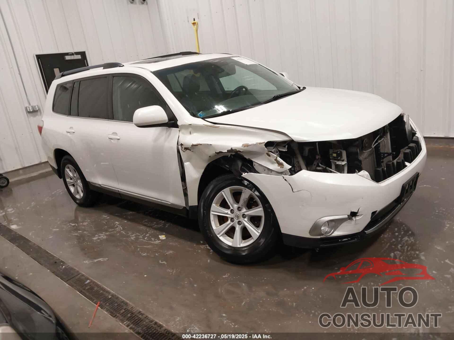 TOYOTA HIGHLANDER 2012 - 5TDBK3EH4CS150570