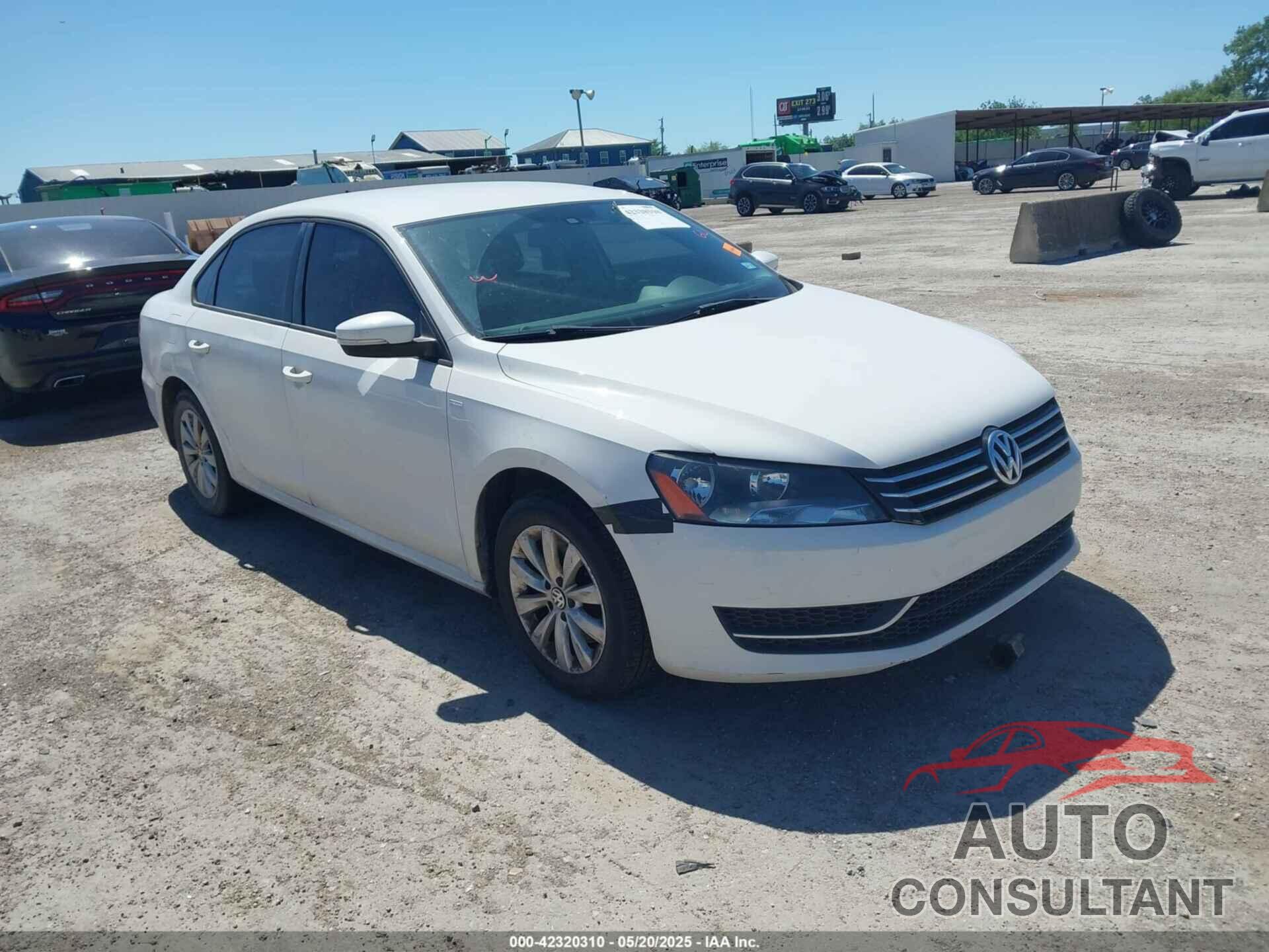VOLKSWAGEN PASSAT 2015 - 1VWAT7A32FC056264