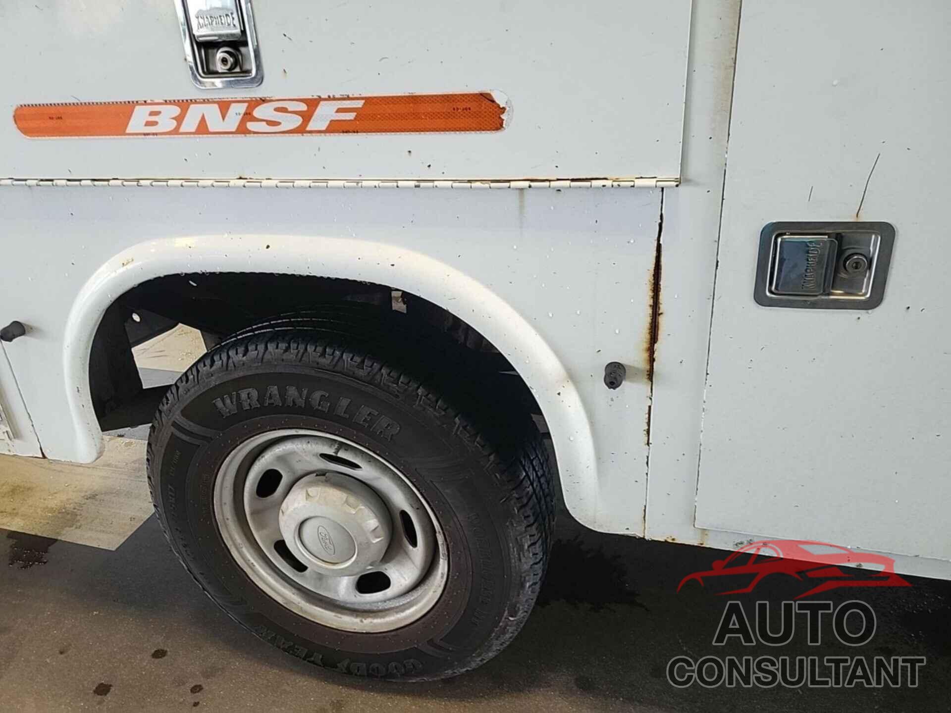 FORD F250 2015 - 1FD7X2B65FEA48284