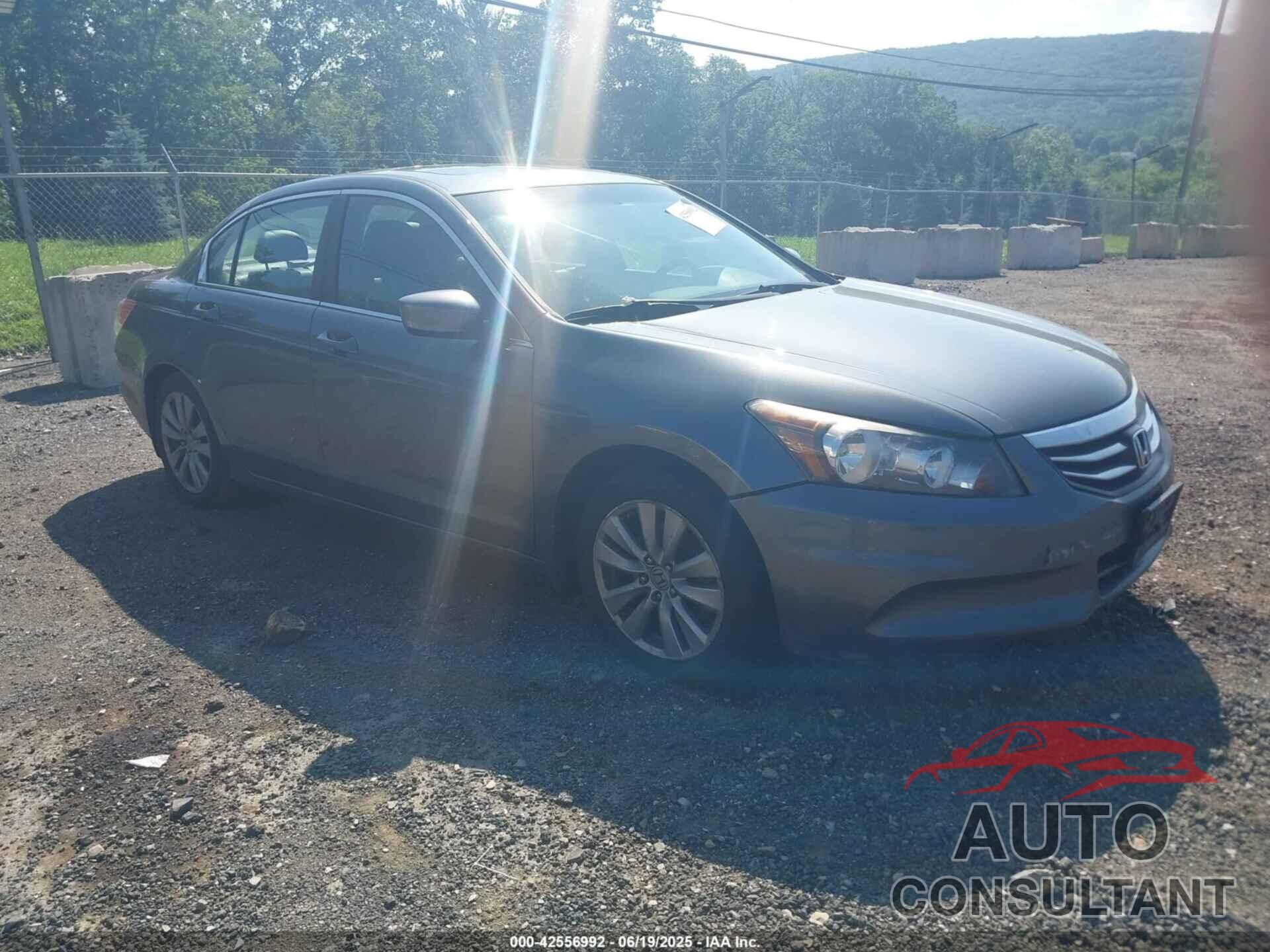 HONDA ACCORD 2012 - 1HGCP2F89CA082697