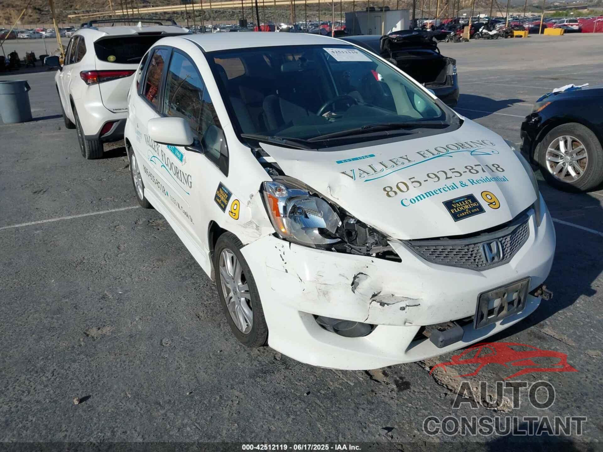 HONDA FIT 2011 - JHMGE8H53BC004252