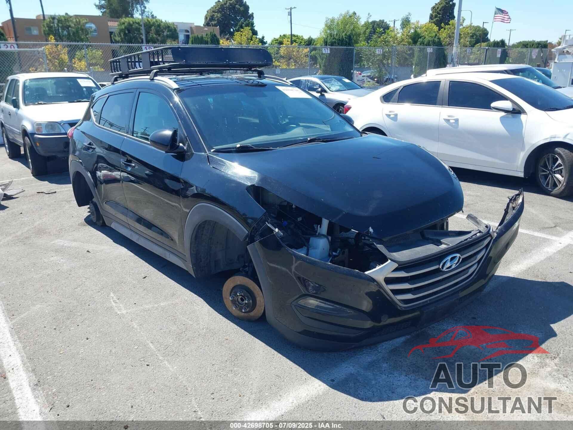 HYUNDAI TUCSON 2017 - KM8J3CA49HU493692