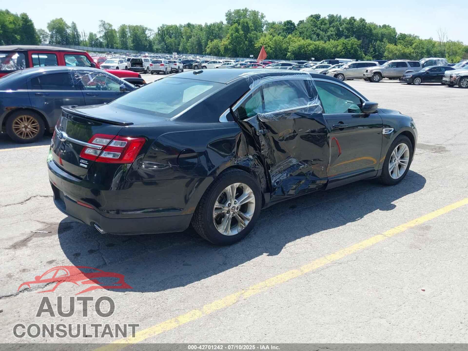 FORD TAURUS 2014 - 1FAHP2E85EG133687