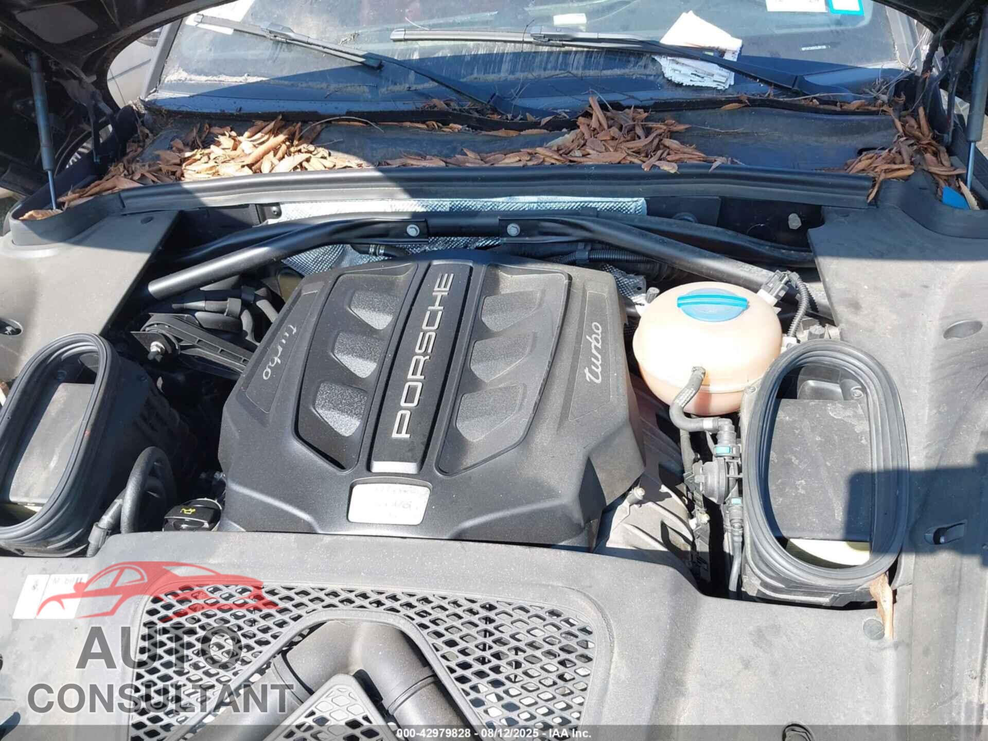 PORSCHE MACAN 2016 - WP1AF2A5XGLB91328
