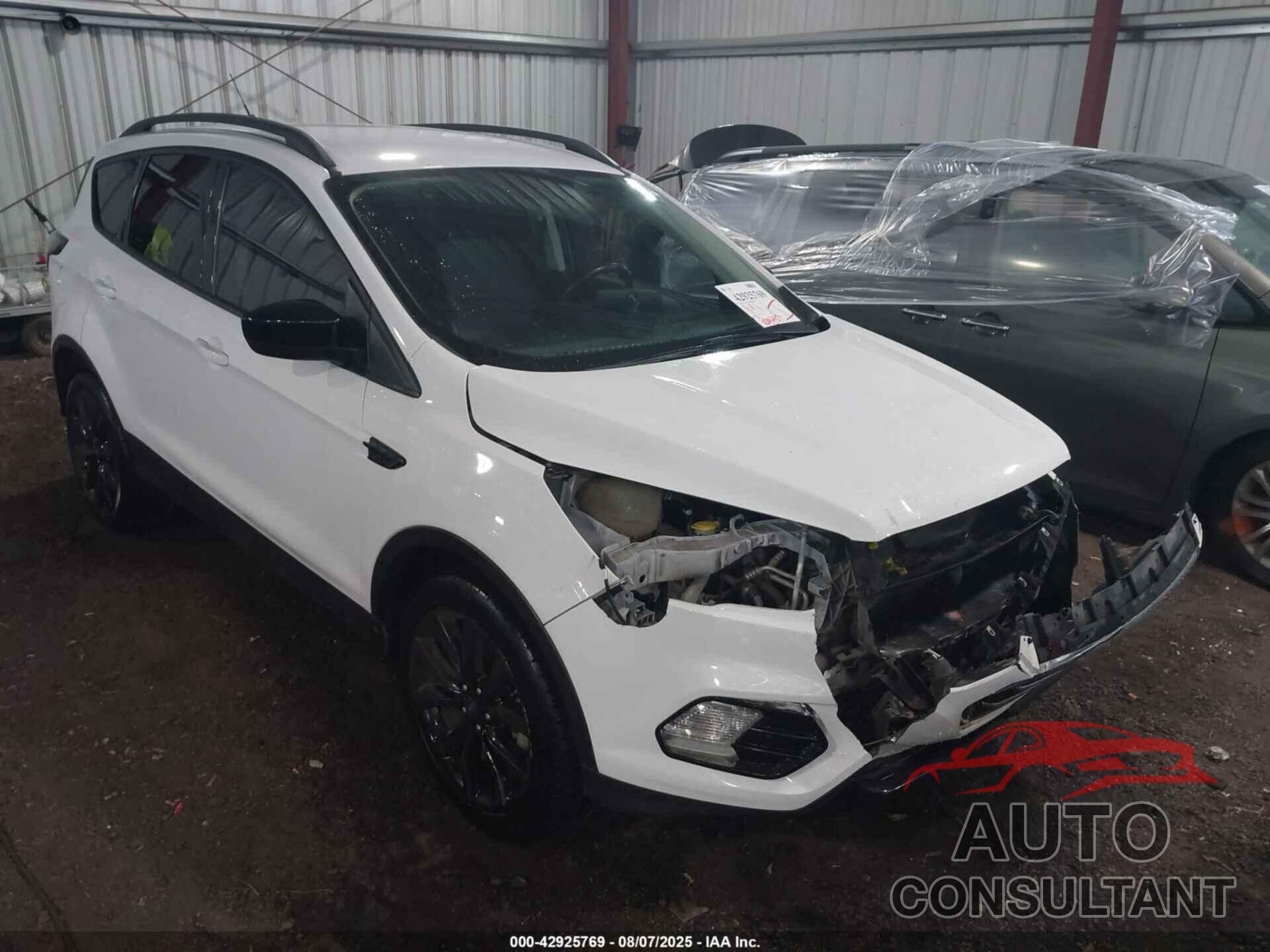 FORD ESCAPE 2018 - 1FMCU0GD9JUD19882
