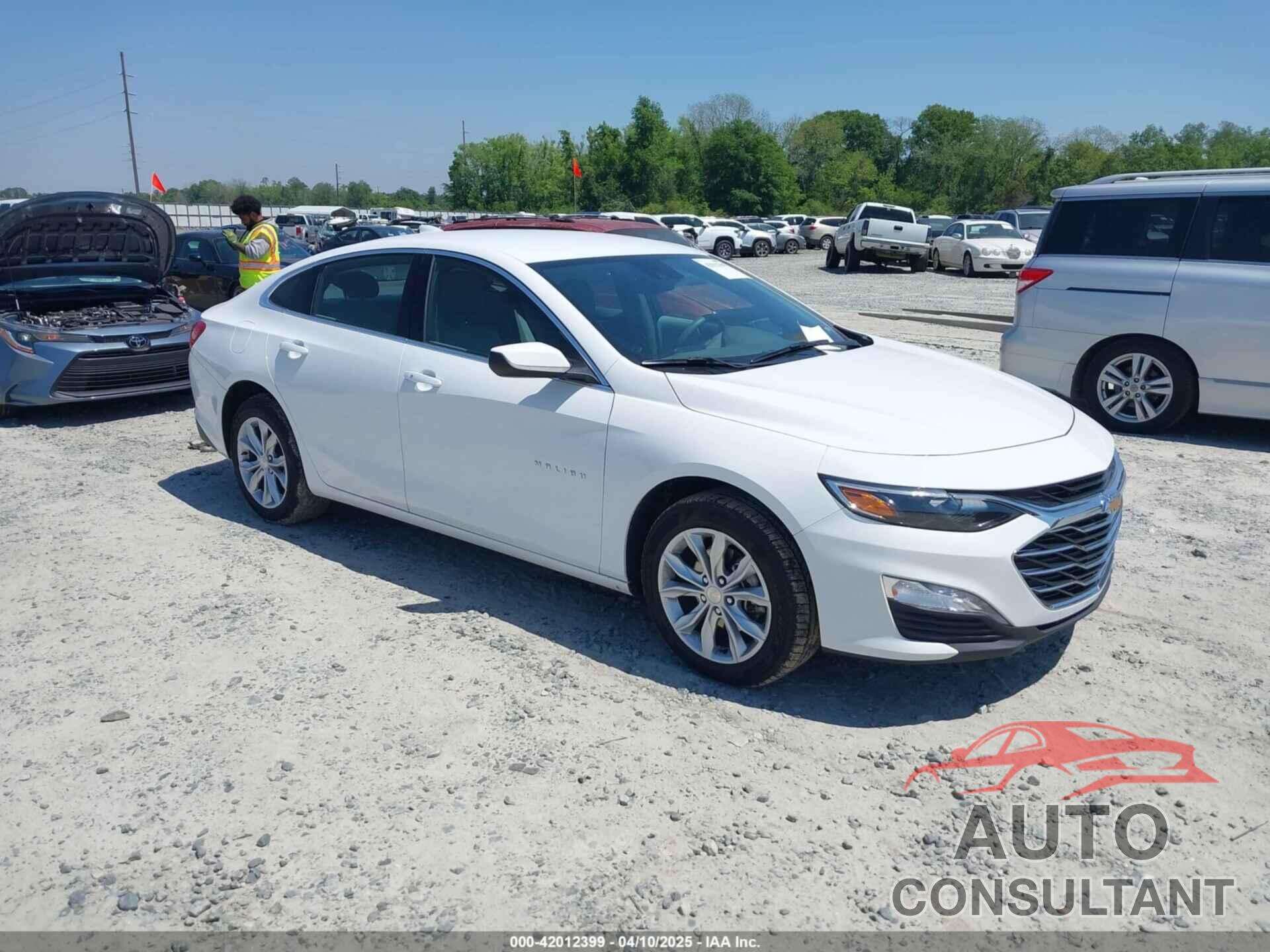 CHEVROLET MALIBU 2025 - 1G1ZD5ST8SF127314