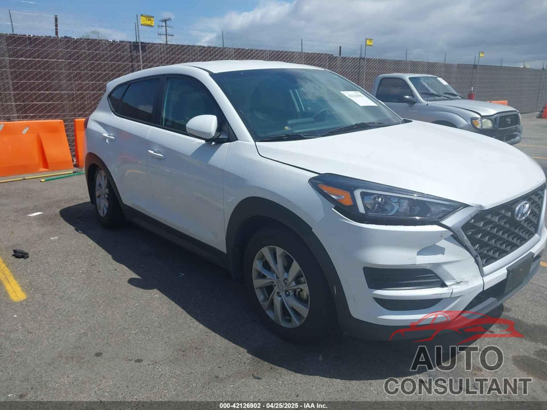 HYUNDAI TUCSON 2021 - KM8J23A45MU364281