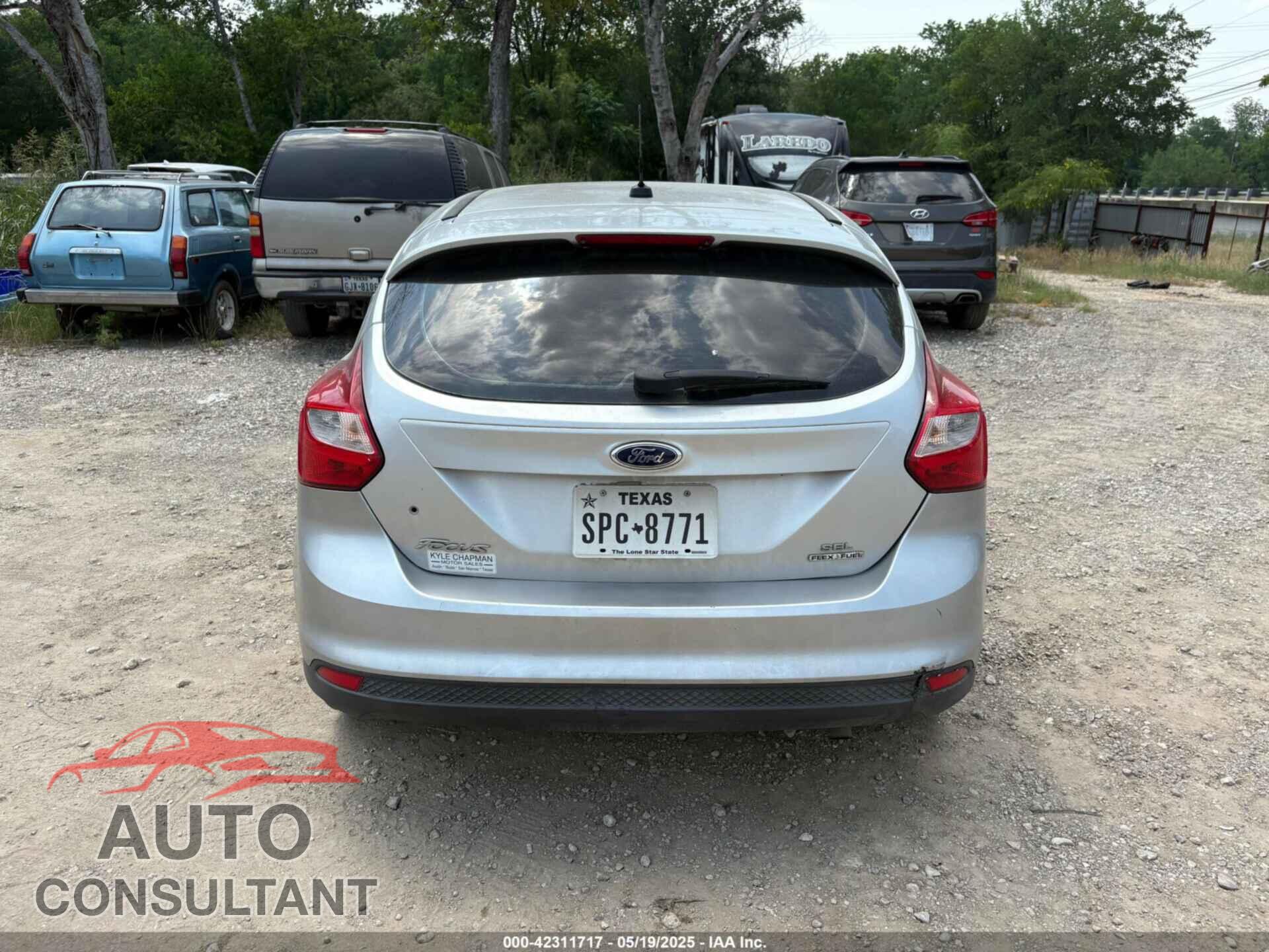 FORD FOCUS 2012 - 1FAHP3M22CL370905
