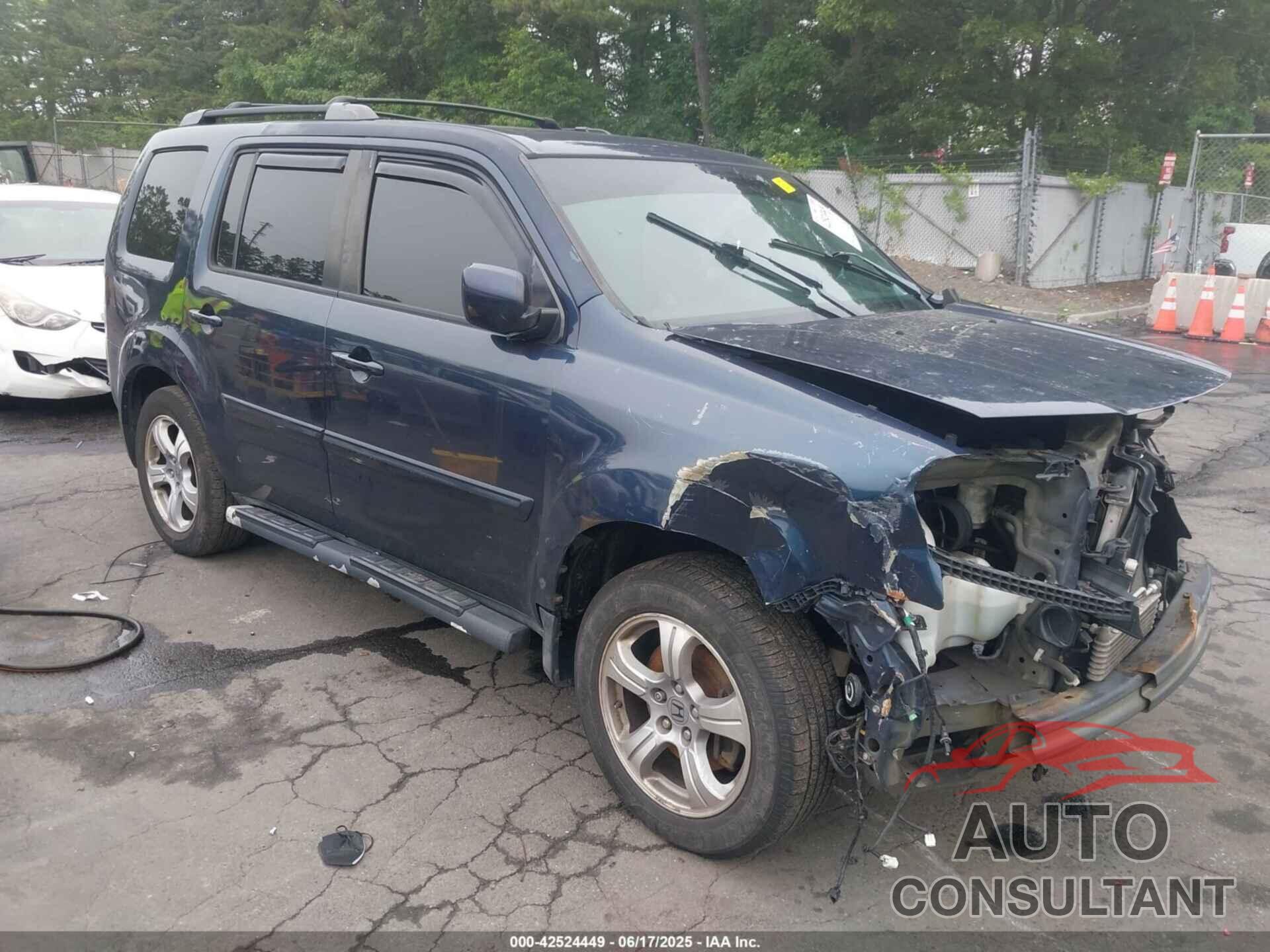 HONDA PILOT 2012 - 5FNYF4H50CB007884