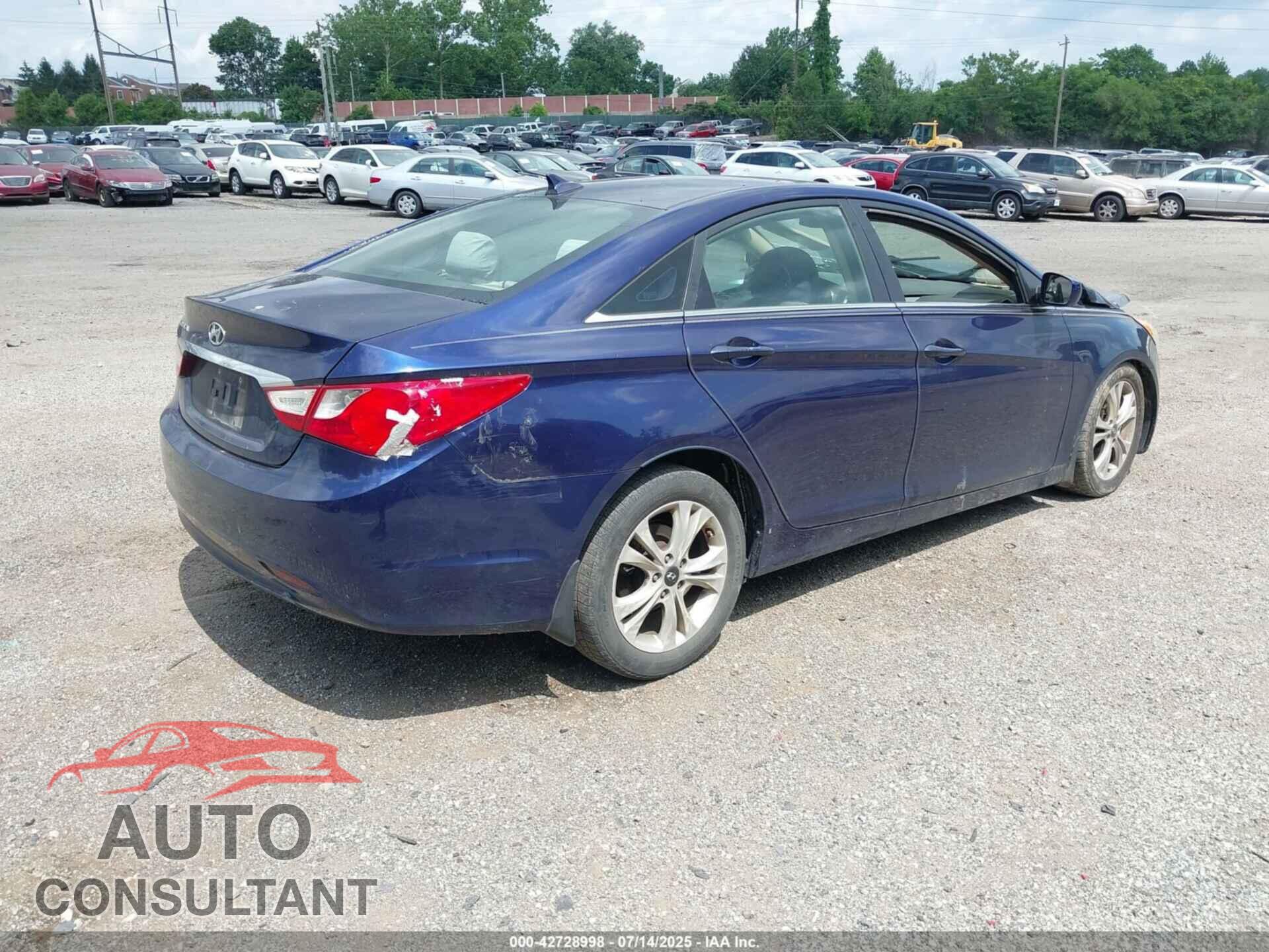 HYUNDAI SONATA 2011 - 5NPEC4AC9BH199925