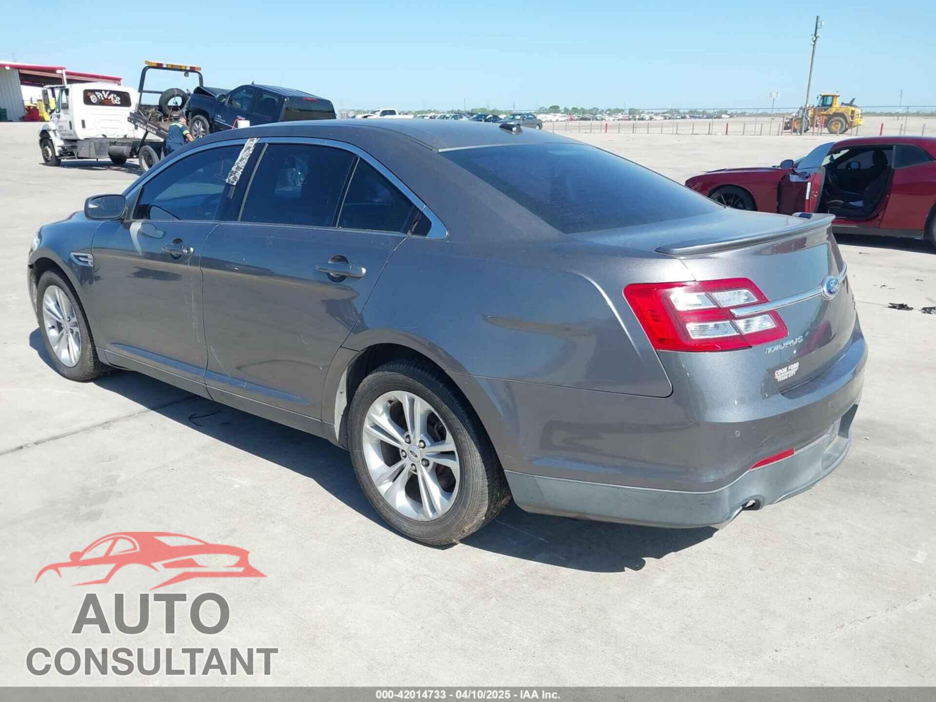 FORD TAURUS 2013 - 1FAHP2E89DG111805