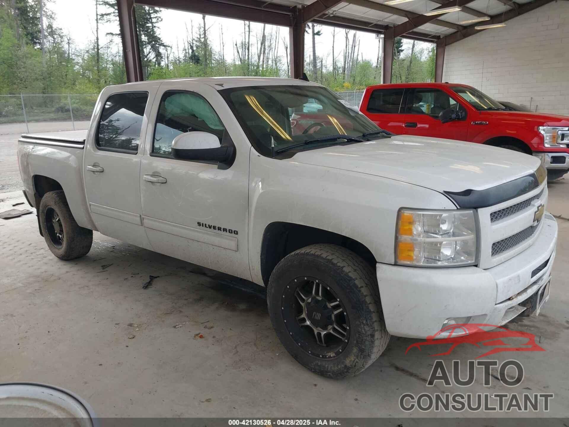 CHEVROLET SILVERADO 1500 2011 - 3GCPKSE34BG333288