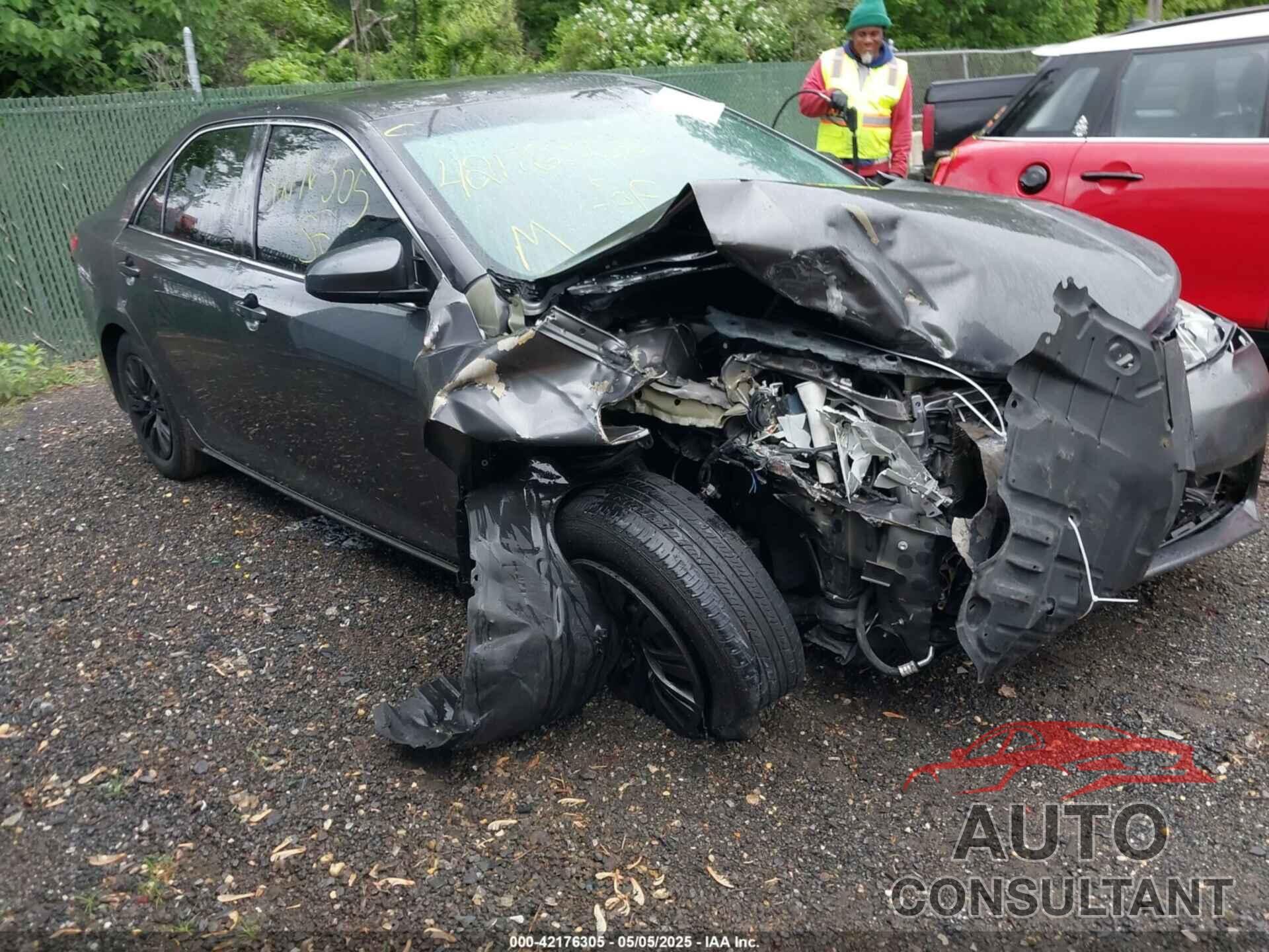 TOYOTA CAMRY 2013 - 4T1BF1FK1DU710329