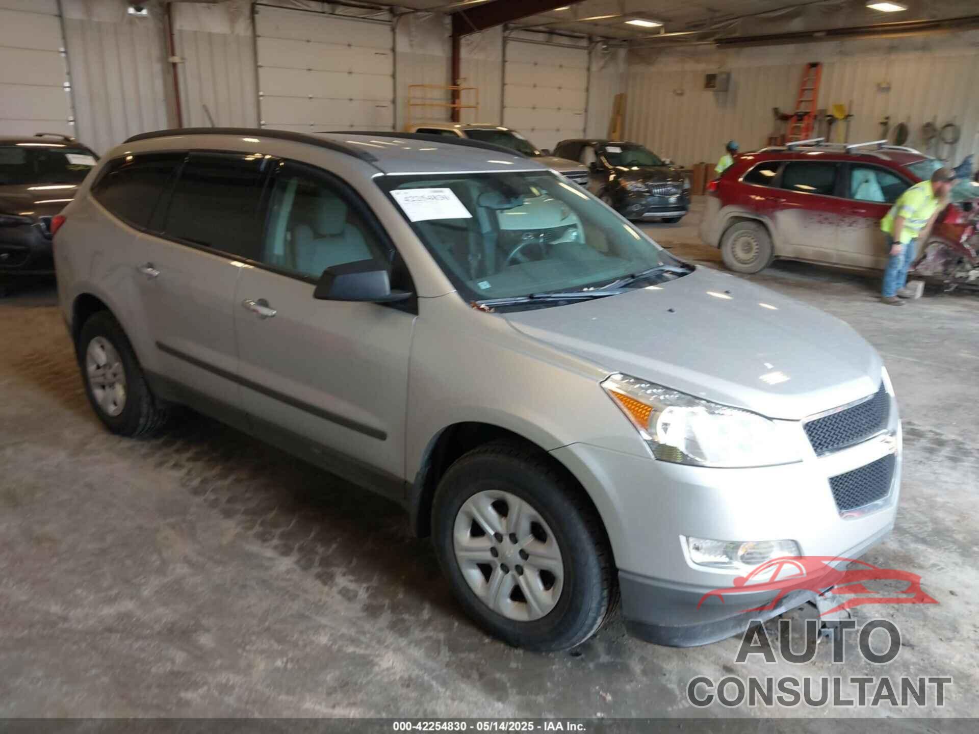 CHEVROLET TRAVERSE 2012 - 1GNKRFED4CJ382357