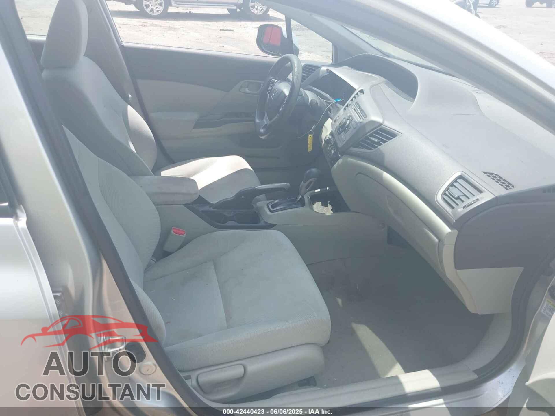 HONDA CIVIC 2012 - 2HGFB2F59CH334631