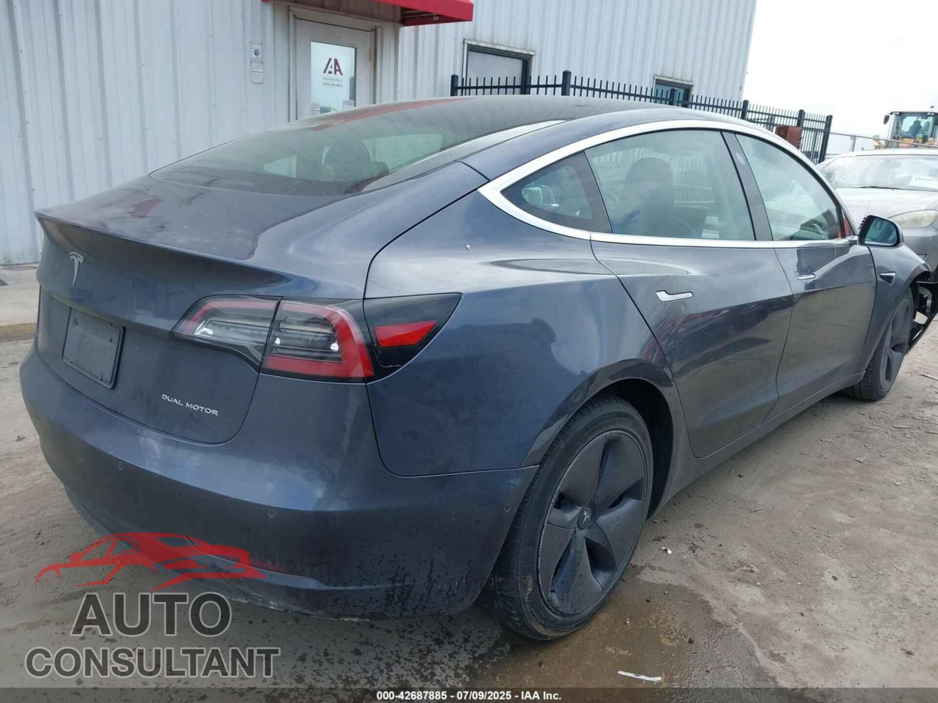 TESLA MODEL 3 2020 - 5YJ3E1EB7LF663182