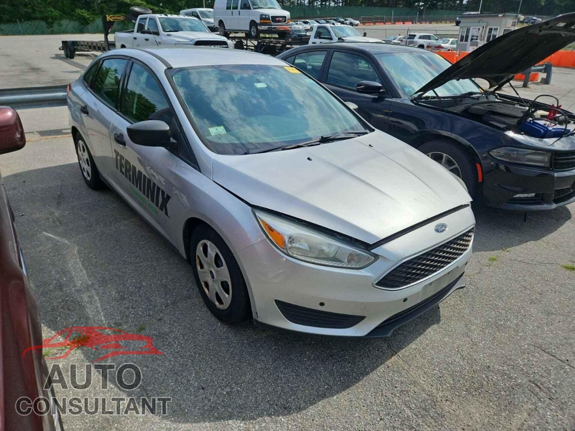 FORD FOCUS 2016 - 1FADP3E28GL306810