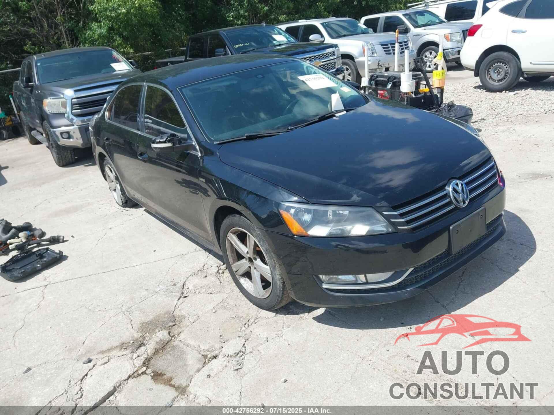 VOLKSWAGEN PASSAT 2015 - 1VWAS7A31FC119096