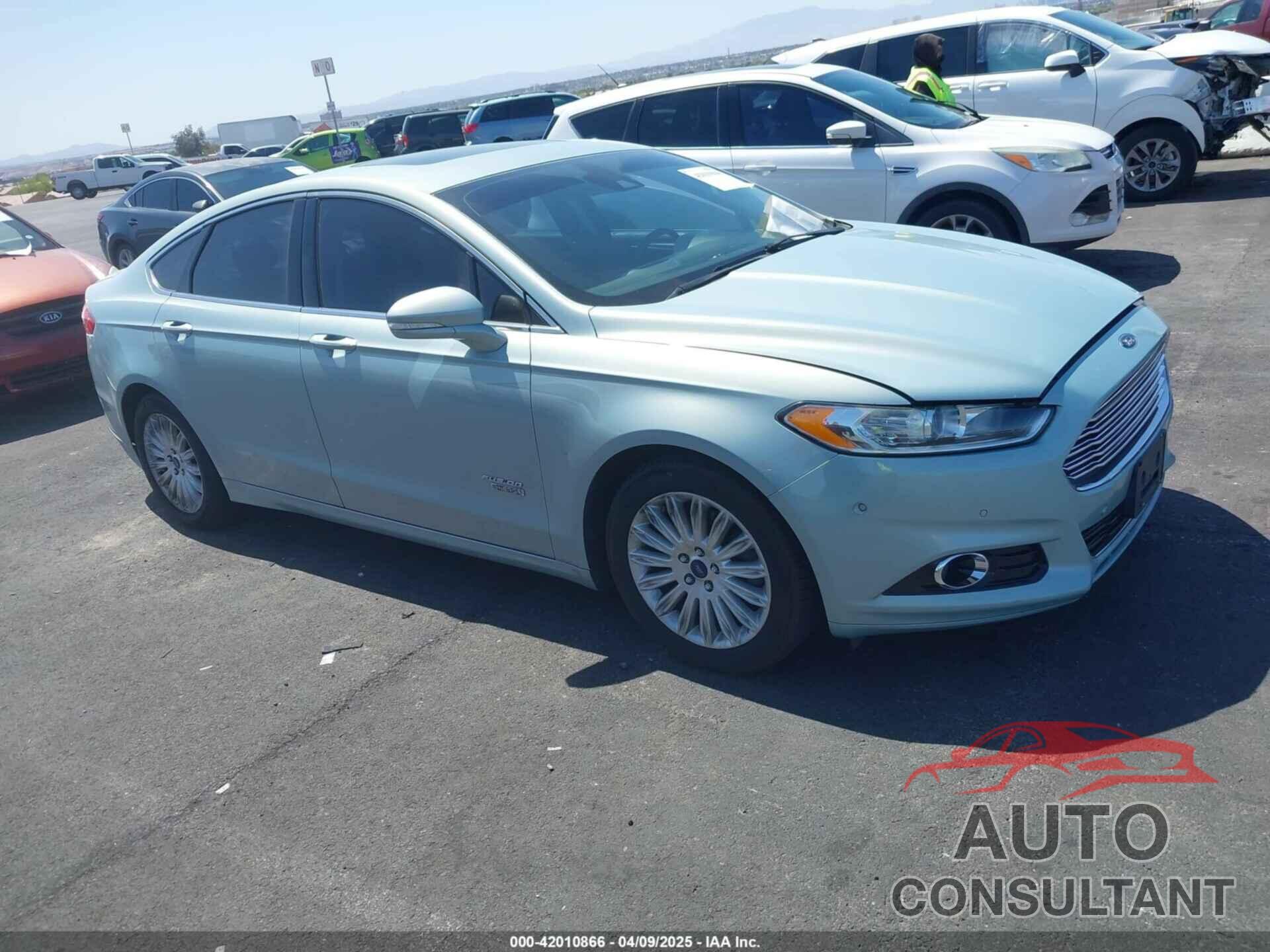 FORD FUSION ENERGI 2013 - 3FA6P0SU0DR332098
