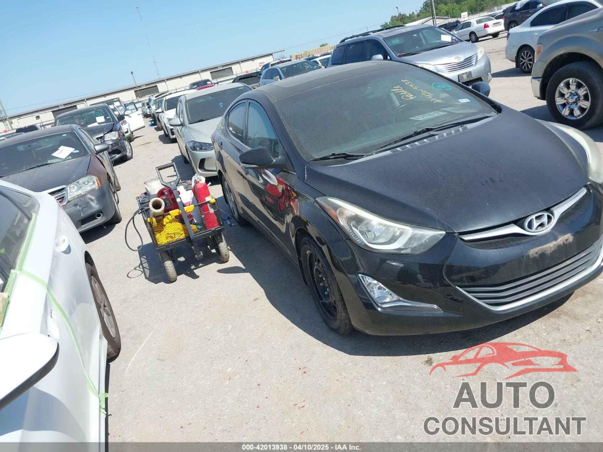HYUNDAI ELANTRA 2016 - KMHDH4AE2GU479418